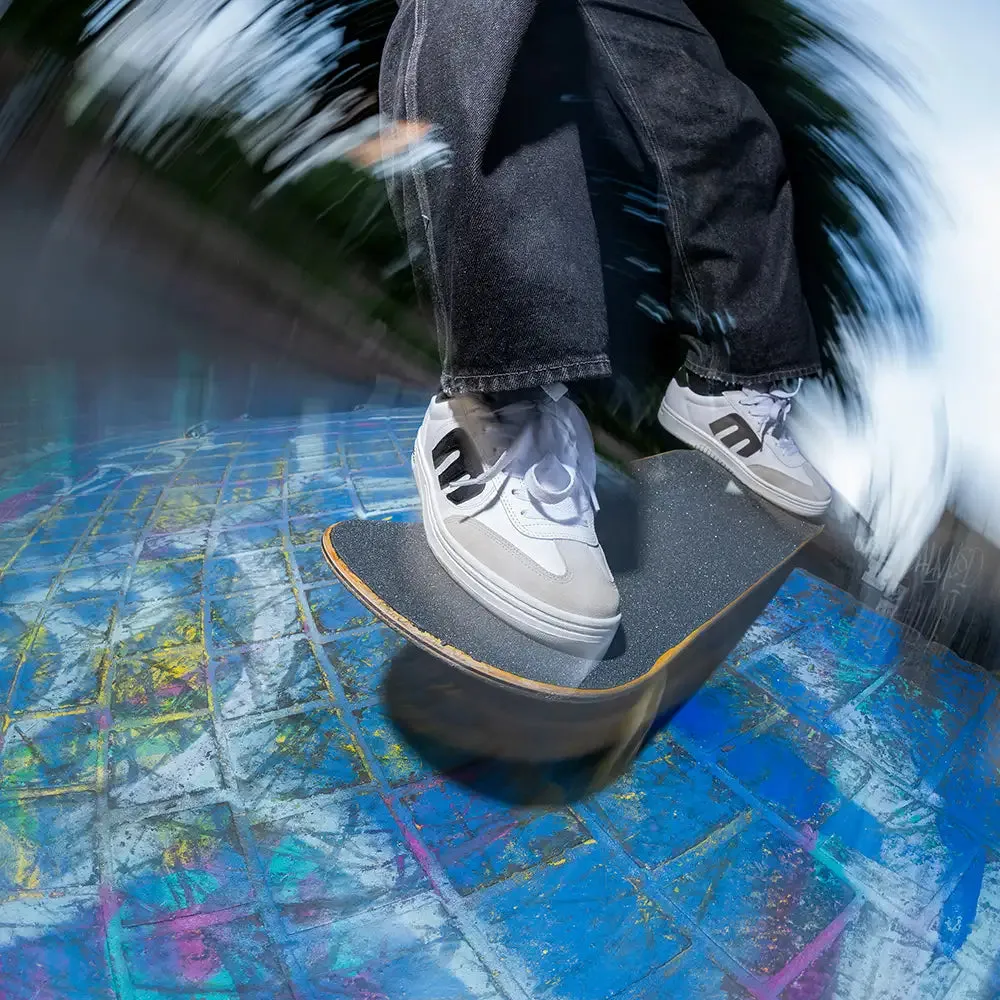 Locut All Day Style Responsive Cushion