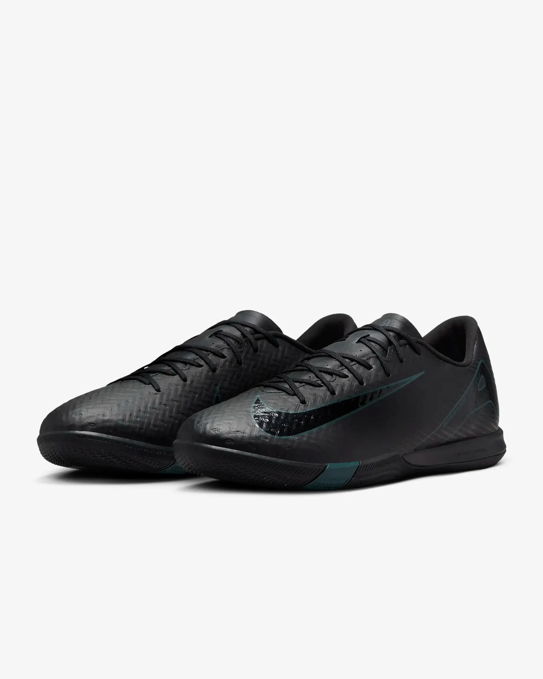 Quick Drying Grass Surface MERCURIAL VAPOR 16 ACADEMY IC