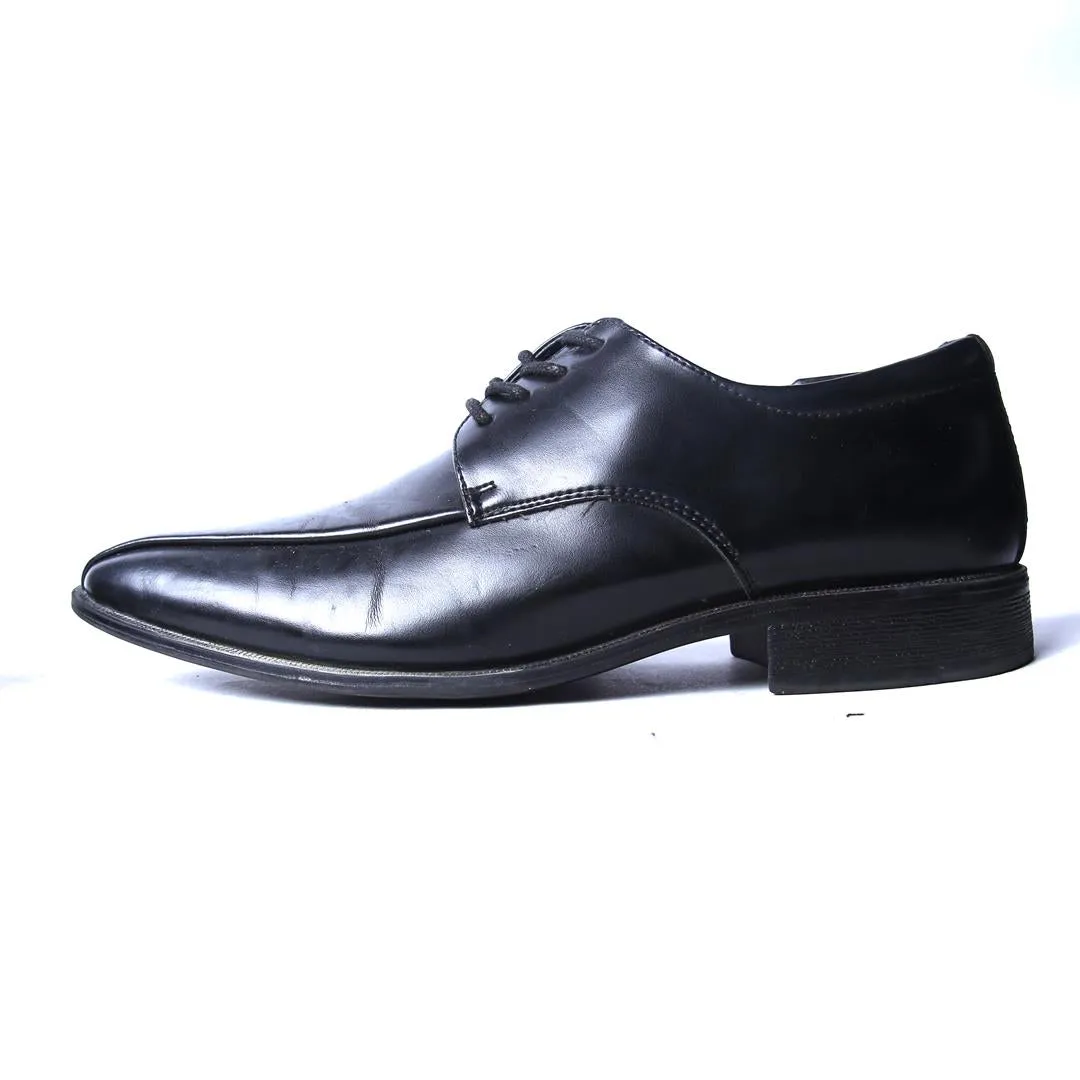 Footwear Look Leather Finish JOSEPH ABBOUD .