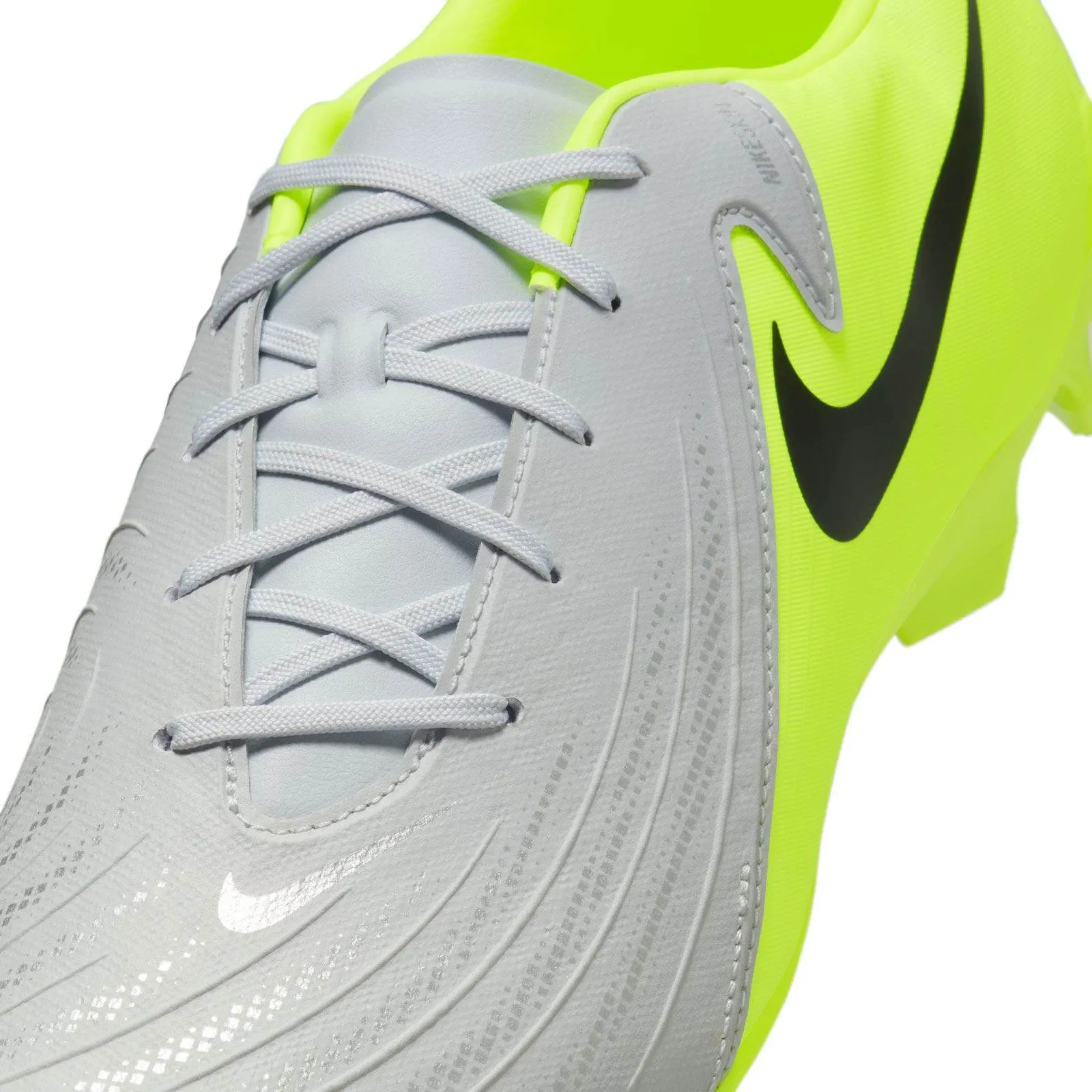 Speed Traction Responsive sole Nike Phantom GX 2 Academy Firm Ground Football Boots