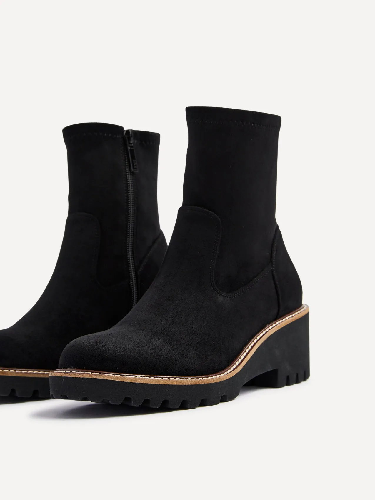 TRISH Sophisticated Look