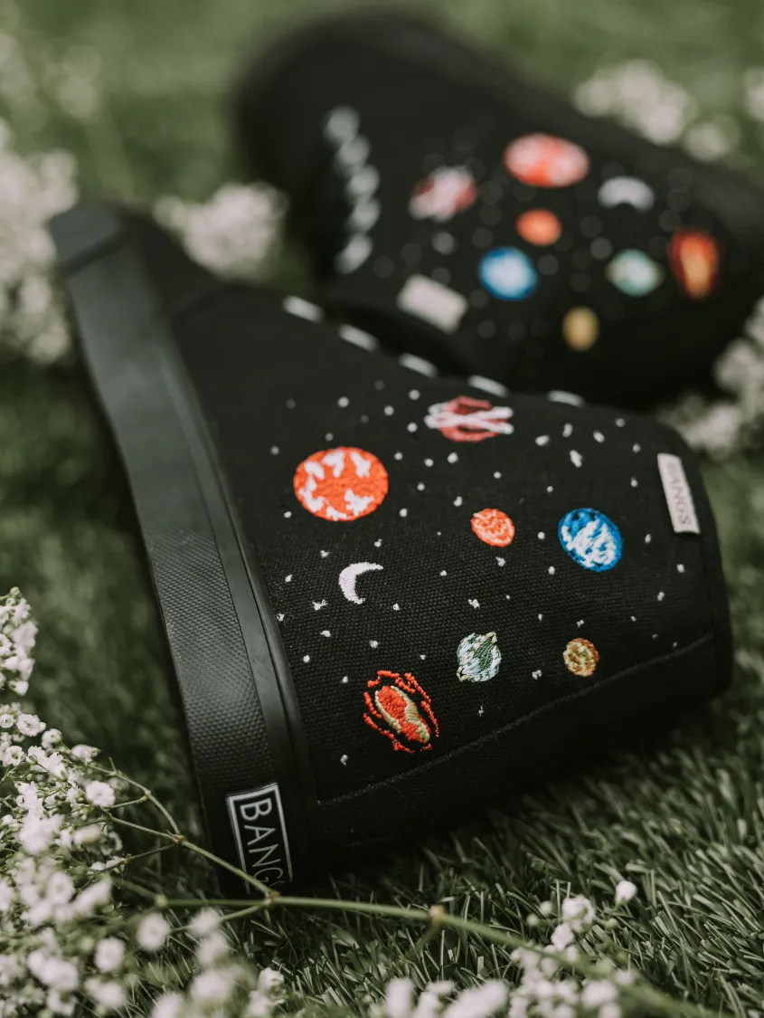 Relax time All Gender Fit Universe High Top