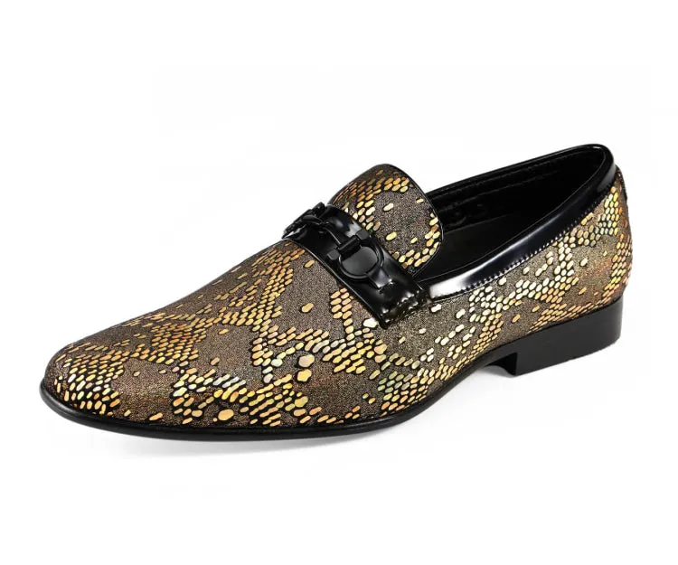 Julian Gold streamlined look