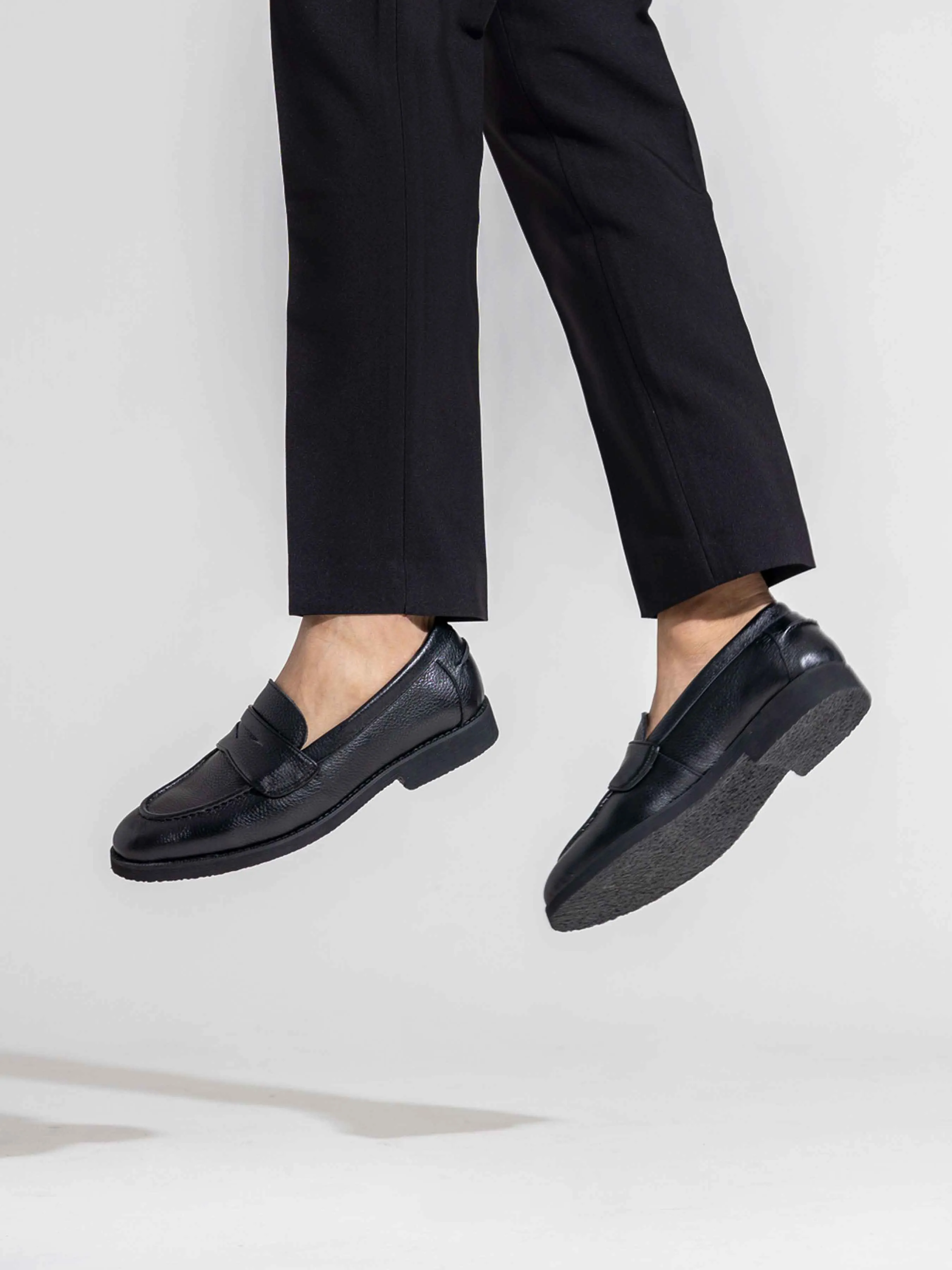 Stylish Cushioning Wayne Penny Loafer - Black Pebble Grain Leather (Crepe Sole)