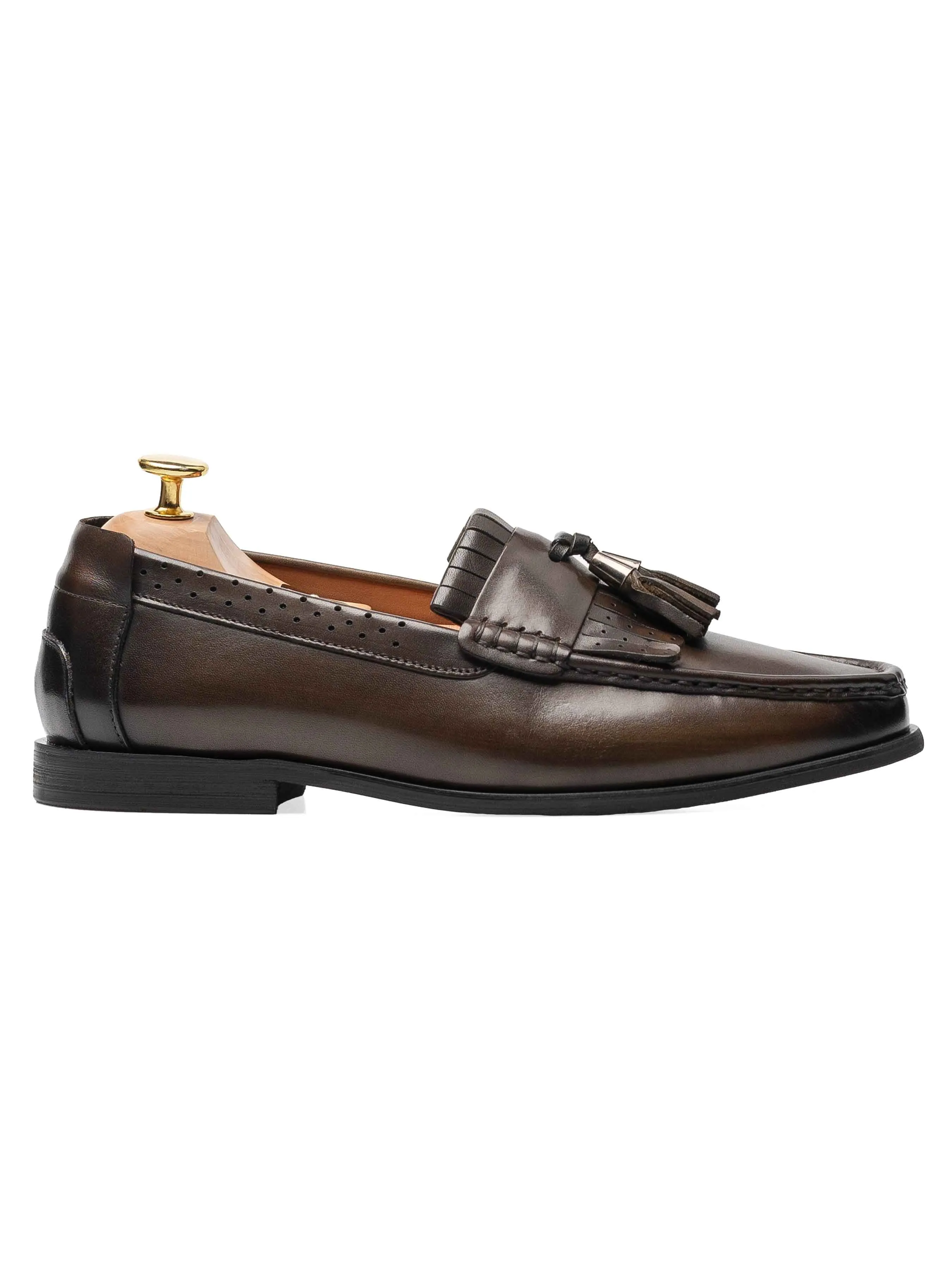 Cushioned Casual Style Fringe Classic Loafer - Cognac Tan with Tassel (Hand Painted Patina)