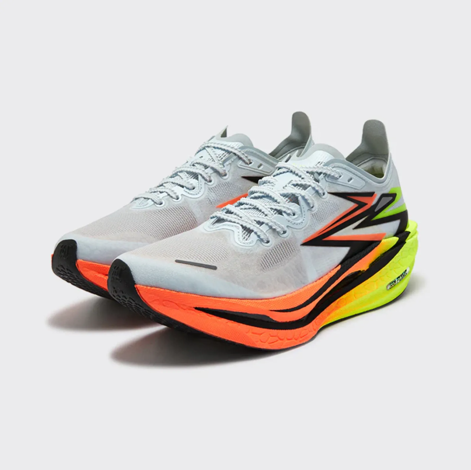 breathable mesh shoe aspect FLAME 4: Glass Blue / Orange