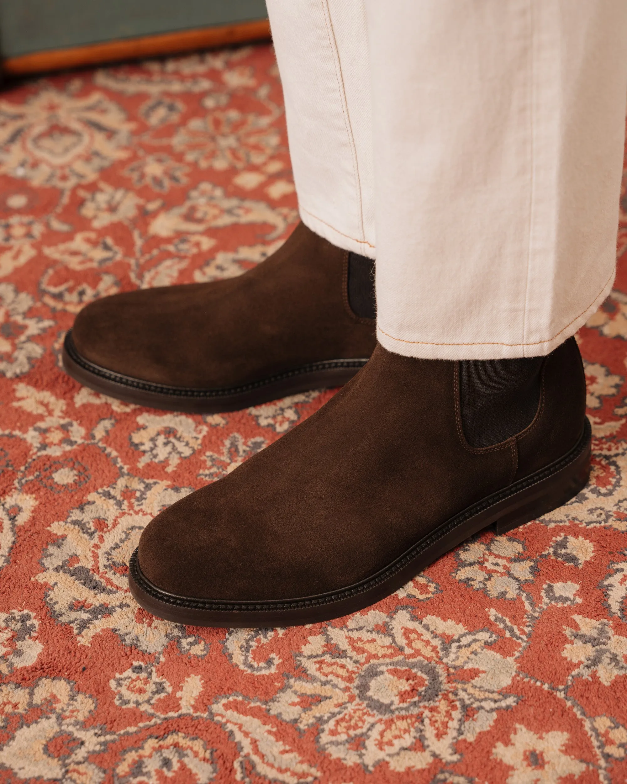 understated look Magut