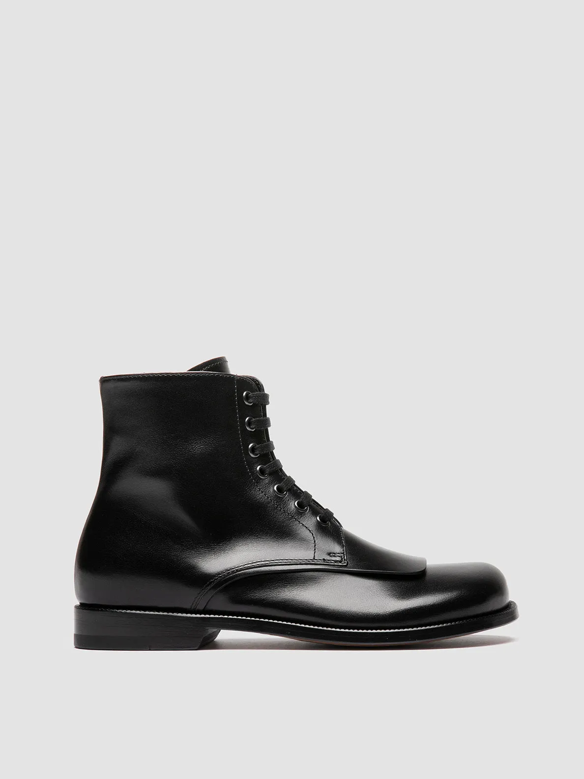 Energy Walk EMERALD 004 - Black Leather Lace-up Boots