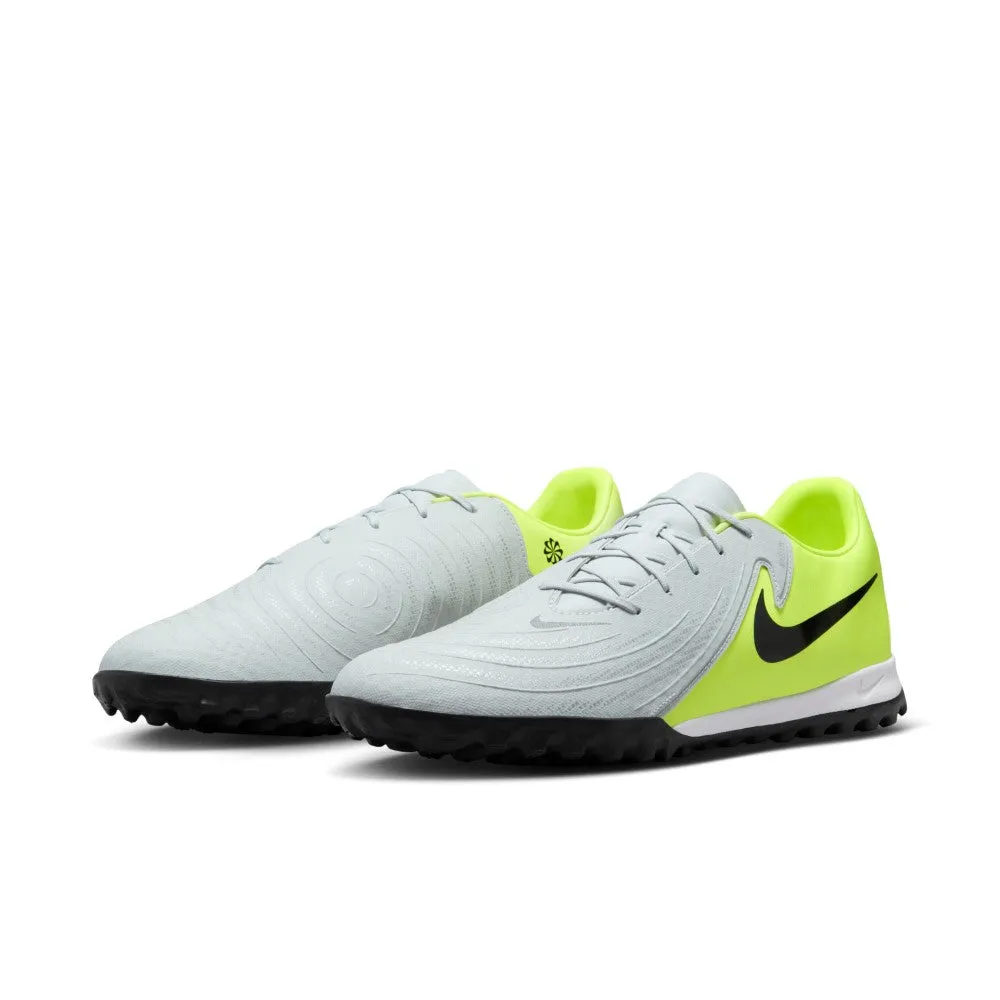 Training session Phantom GX 2 Academy TF Shoes Soccer Shoes