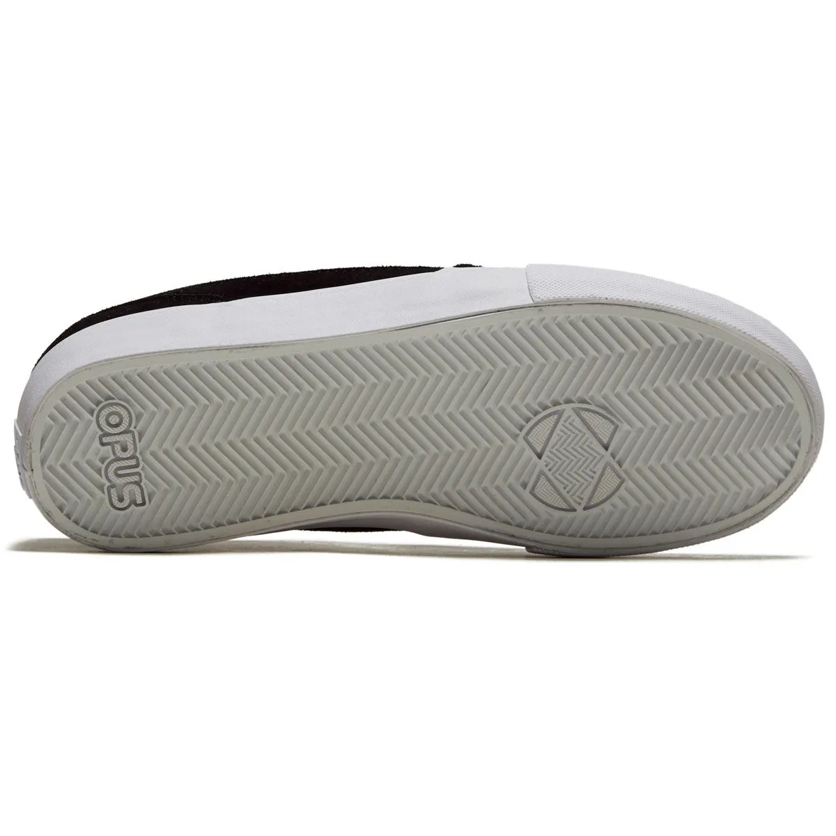 Opus Standard Low Shoes - Black/White Professional Ride Laid Back