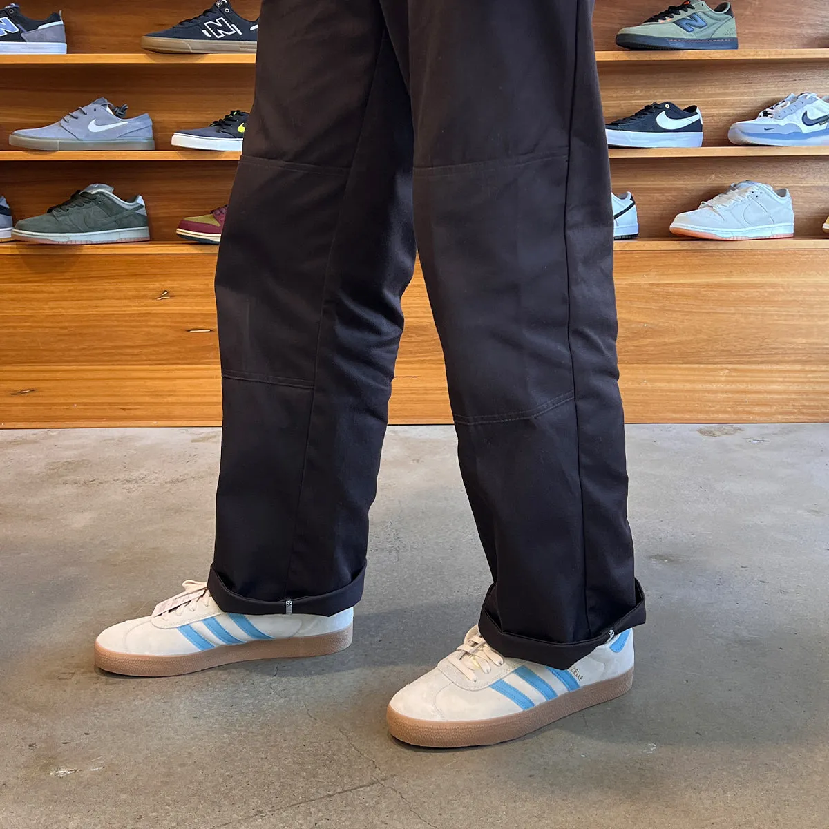 Sleek Style Adidas - Gazelle Adv Shoes White/Blue/Gum