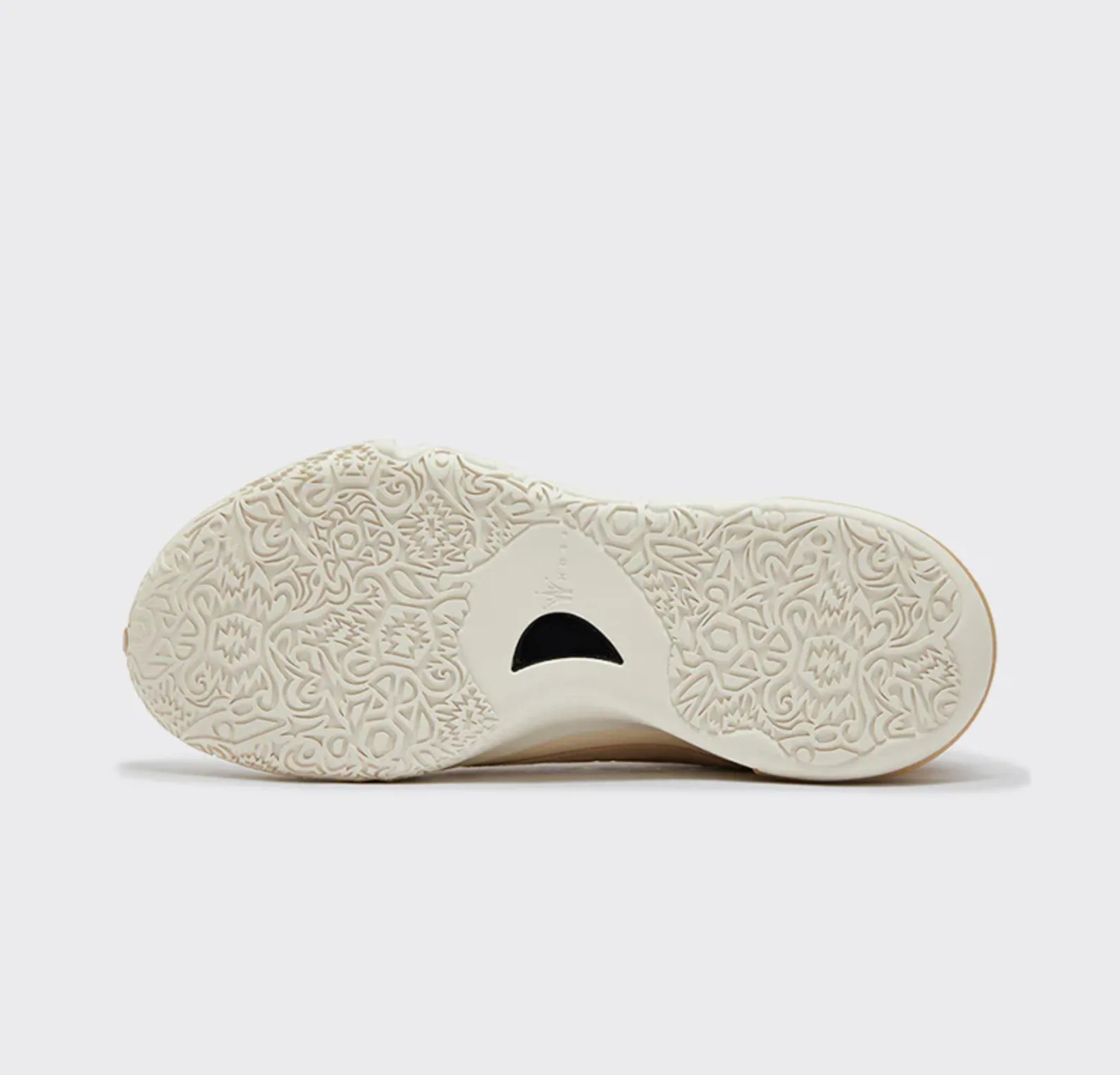 Hyperflex Outsole Grooves Nikola Jokic Joker 1:Beige/White