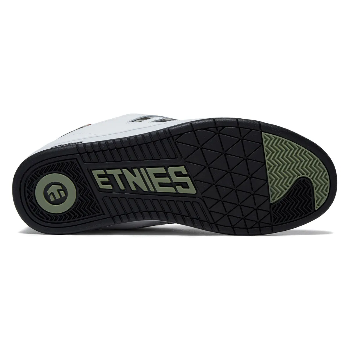 Etnies Callicut Shoes - White/Camo Simple Wear Water   Resistant
