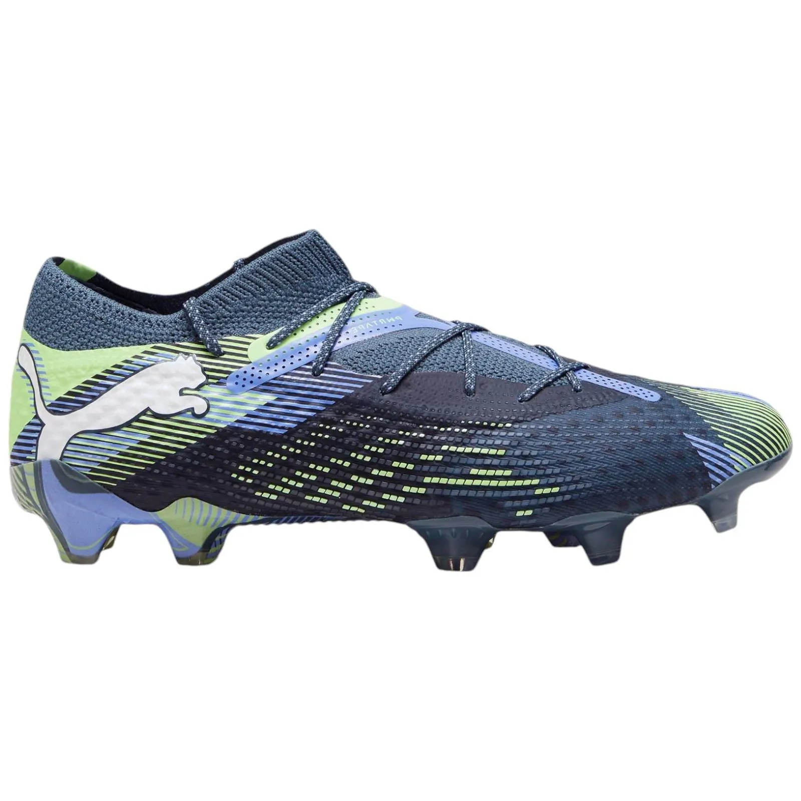 Strong Step Knee Drive Puma Future 7 Ultimate Low Firm/Artificial Ground Football Boots