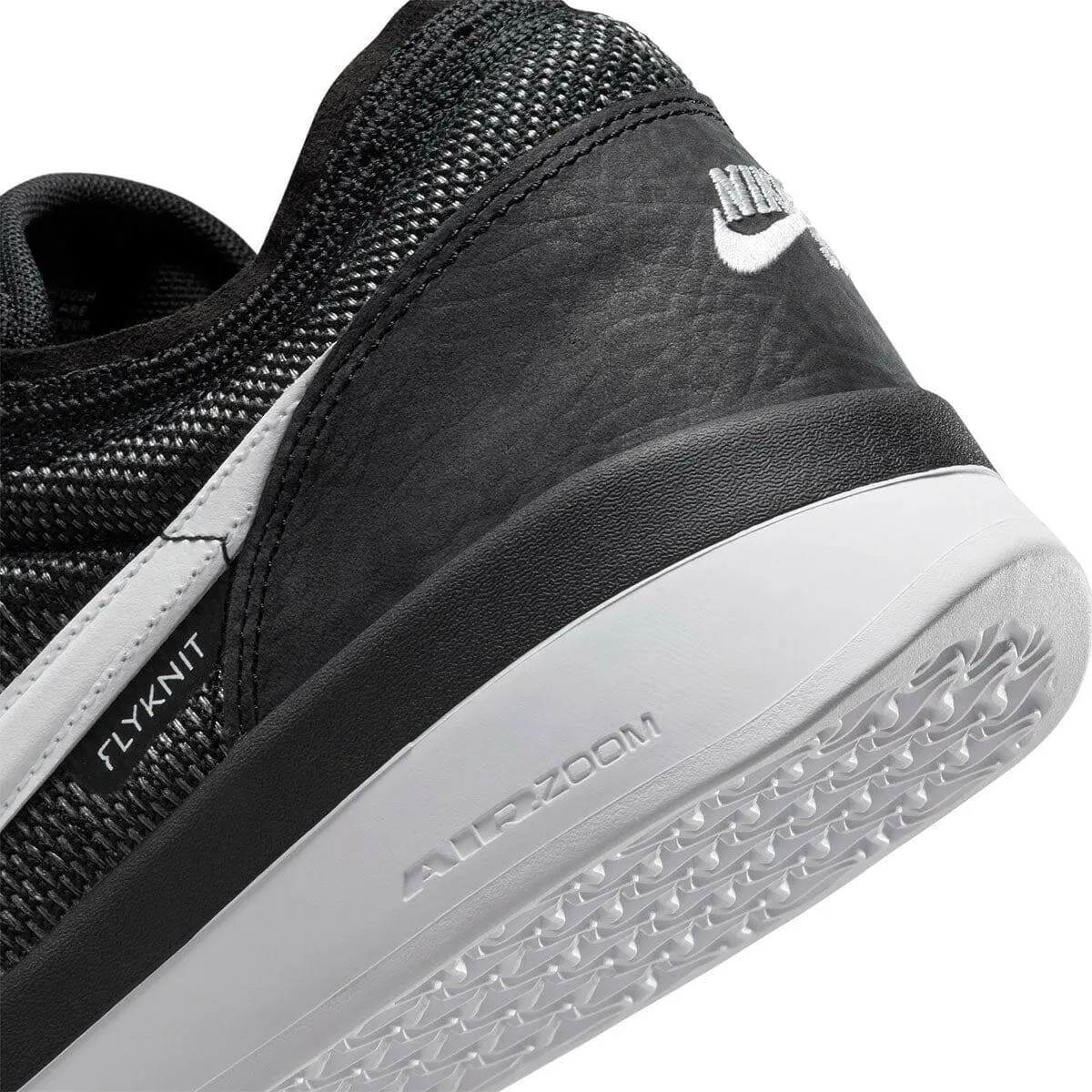 Effortless Ride Quick Style Nike SB - PS8 Shoes Black/White