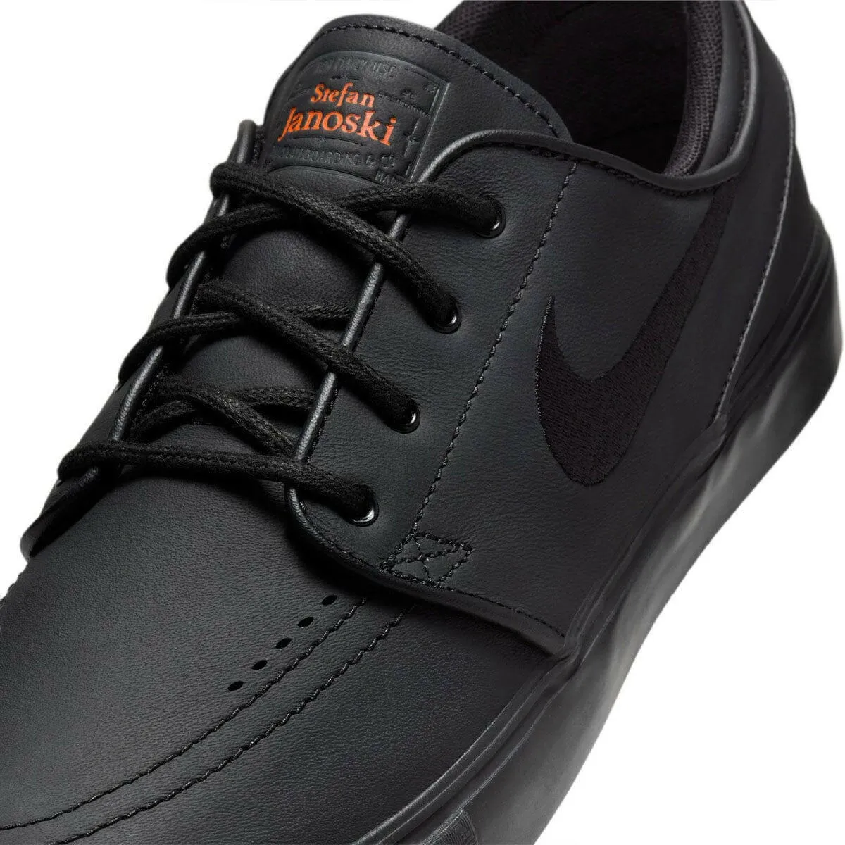 Nike SB - Janoski OG  ISO Shoes Triple Black Performance Focus