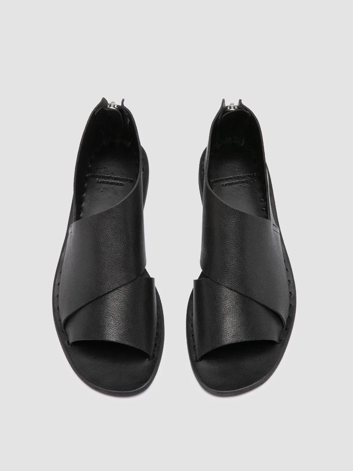 ITACA 046 - Black Leather Peep Toe Shoes Cushioned Footbed Boho Free