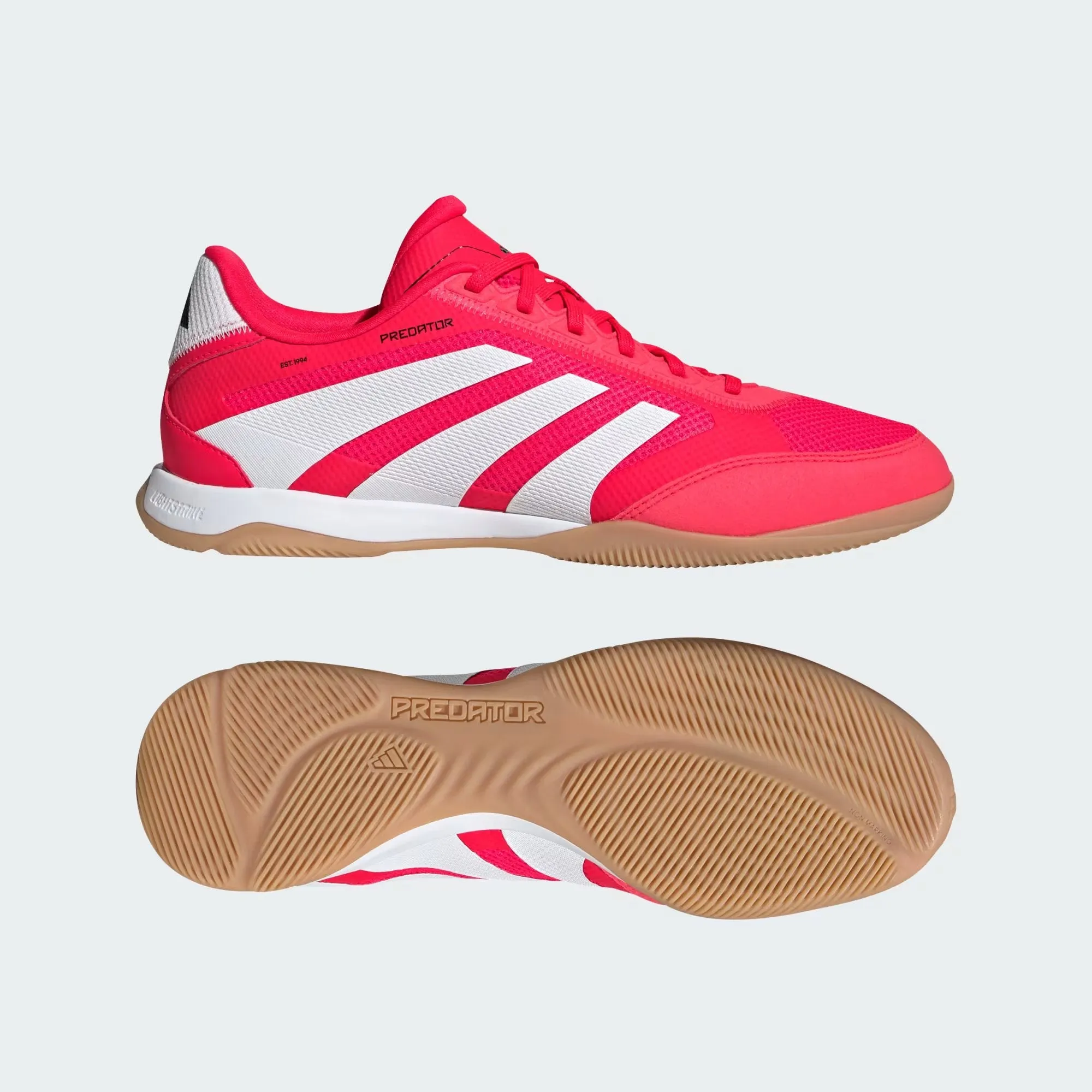 PREDATOR LEAGUE IN Tight Control Cleat Zone