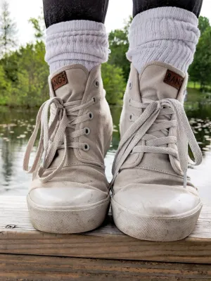 Minimalist Look London Fog High Top
