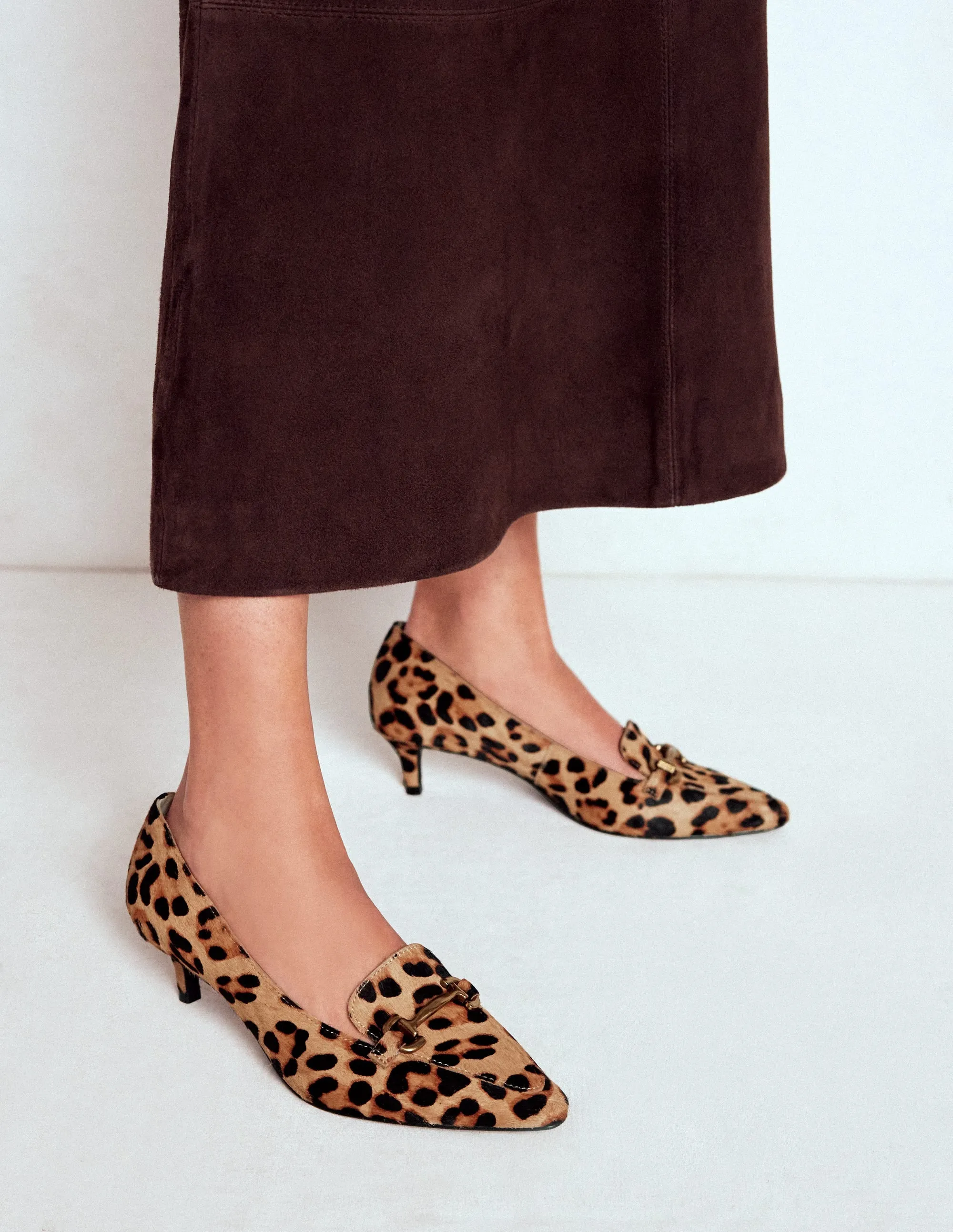 Heel Smooth Walk Ease Iris Heel Snaffle Point Loafer-Leopard