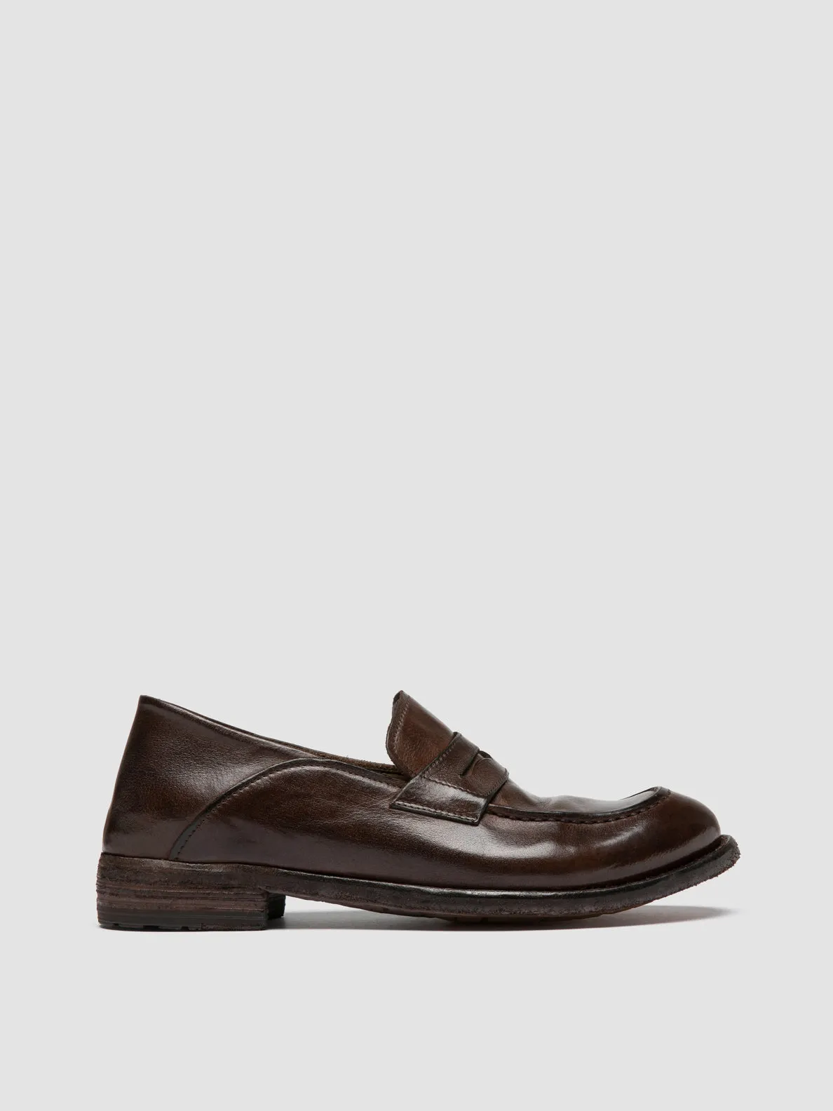 LEXIKON 140 - Brown Leather Penny Loafers Pose Ready Strong Grip