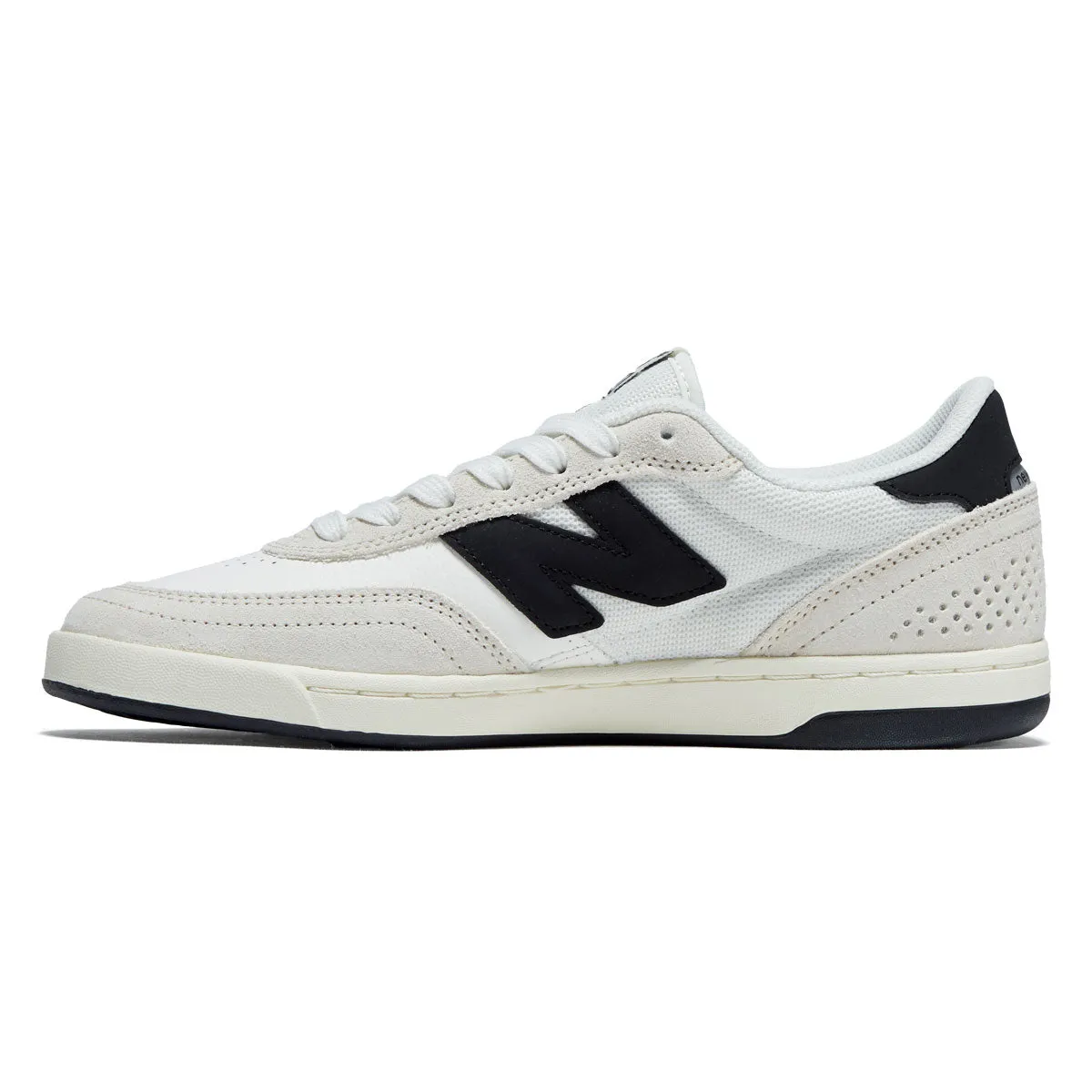Speed Action Rugged Look New Balance 440 V2 Shoes - Sea Salt/Black