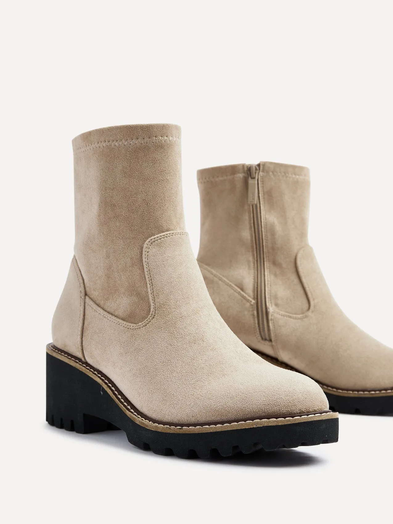 Urban Comfort Boots Fit Snug TRISH