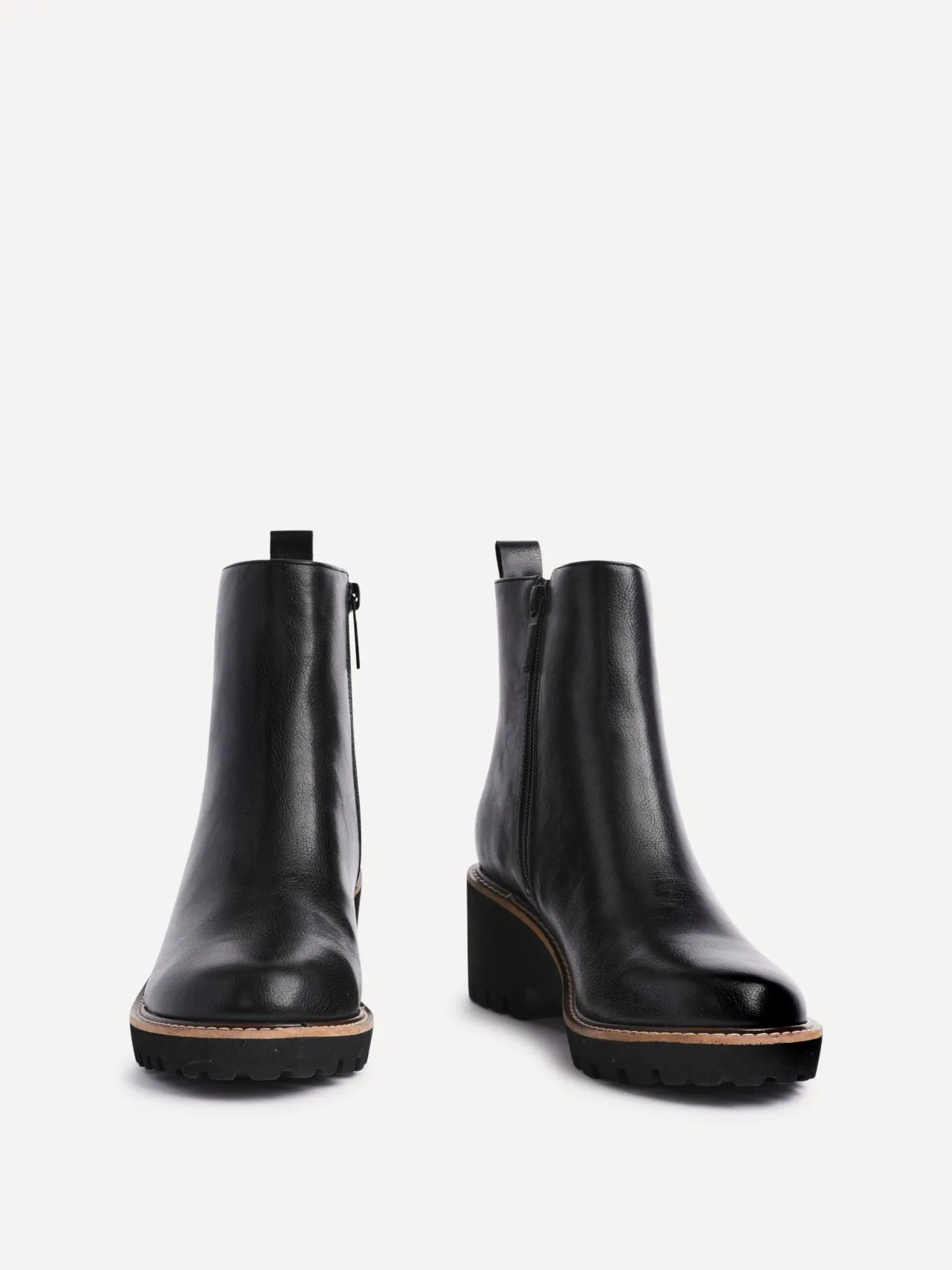 GRETA Modern Twist Functional Footwear