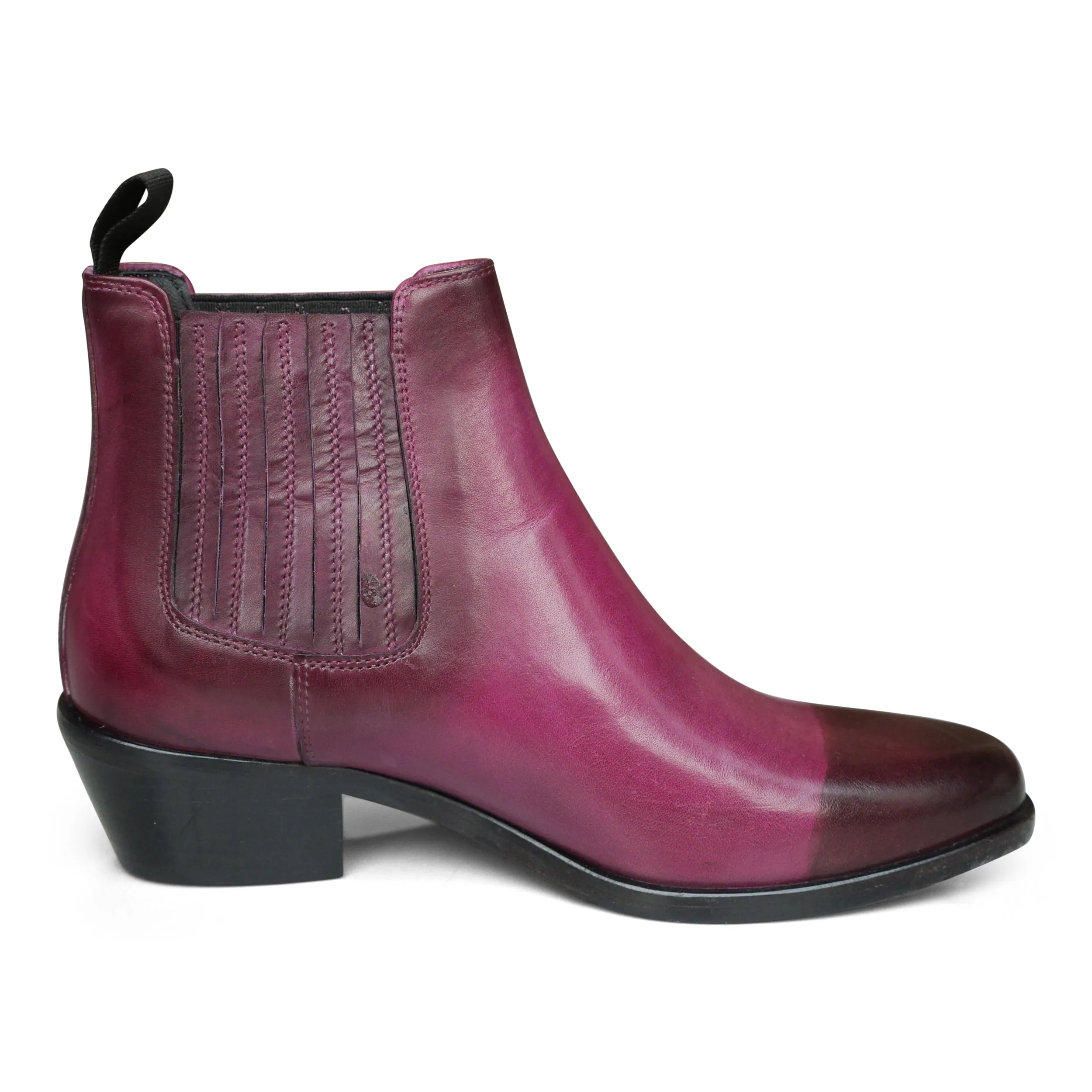 D330 - Bitols Crust Prugna Smart and Stylish Rugged Comfort