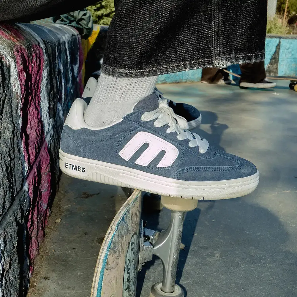 High Top Style All Day Comfort Locut