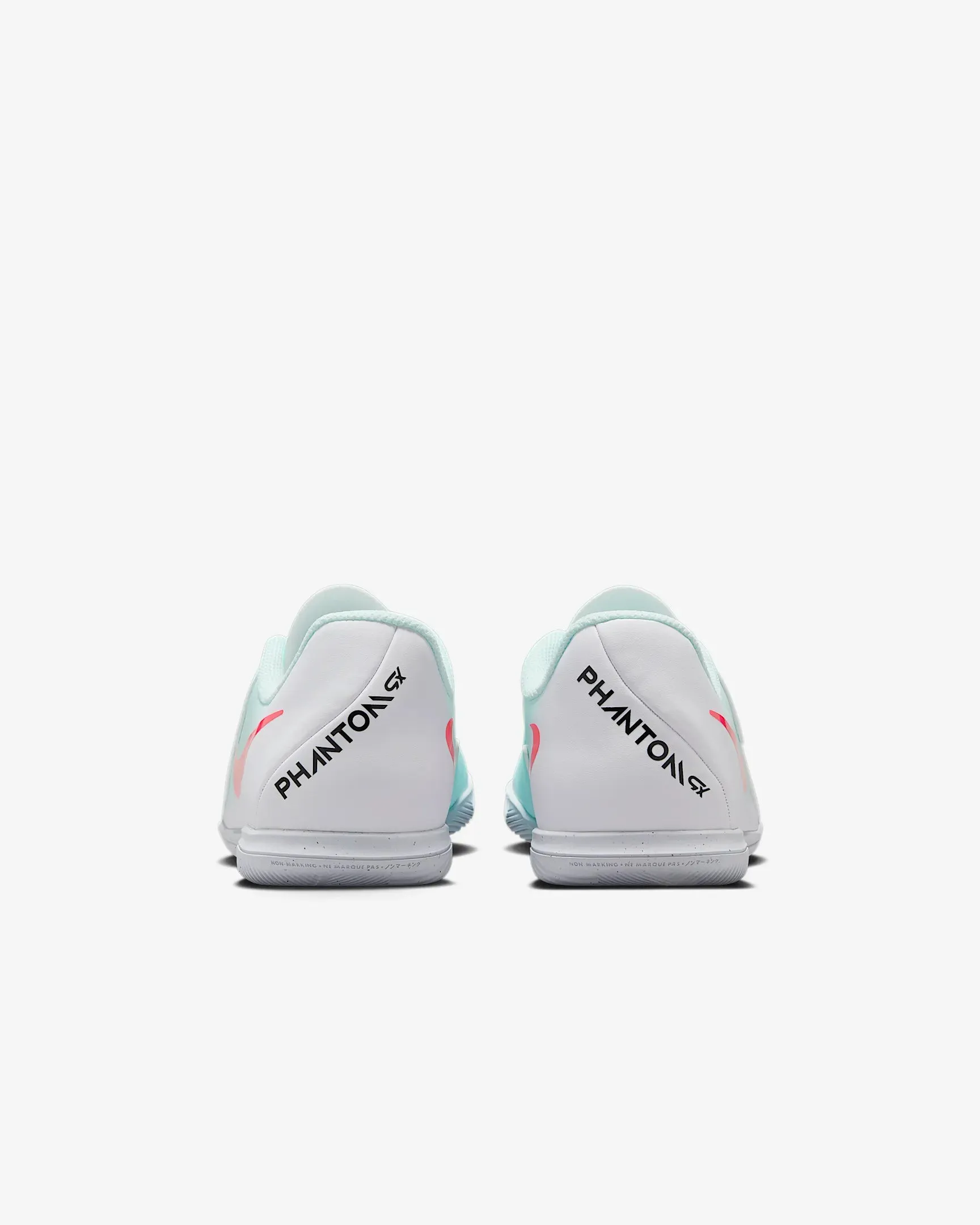 Multi Surface Jr. Phantom GX 2 Club Soccer Shoes