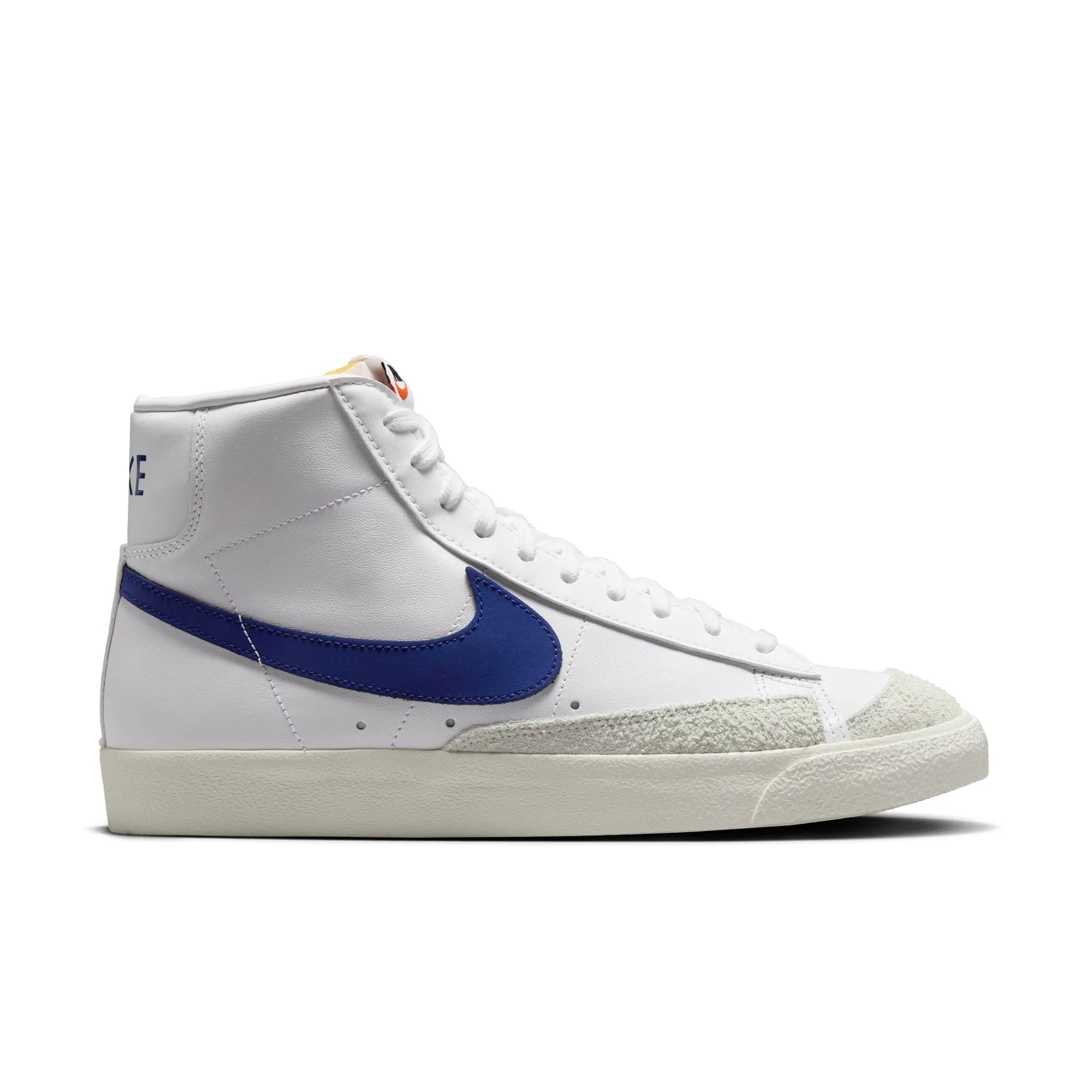 Easy   To   Clean Cross Ventilation Ports Men's Nike Blazer Mid '77 Vintage