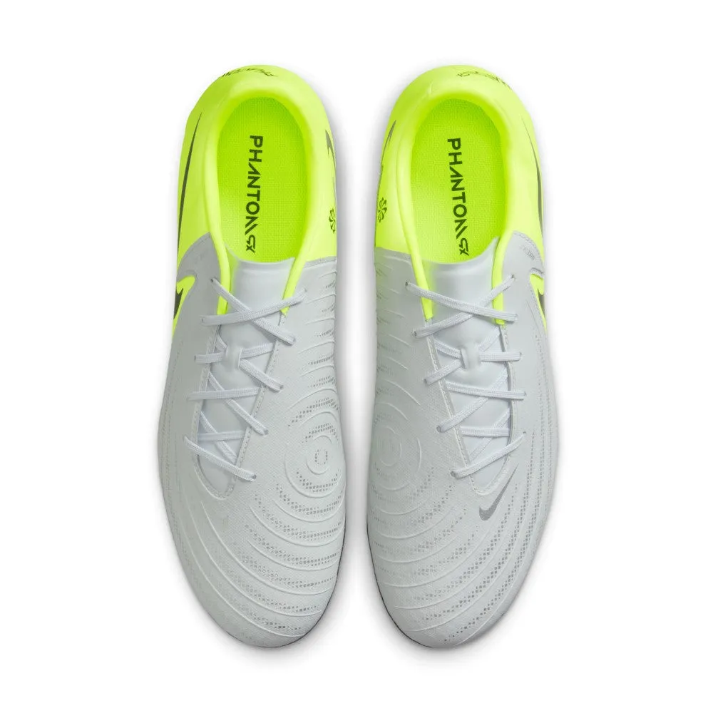 Phantom GX 2 Academy MG Soccer Shoes Durable outsole