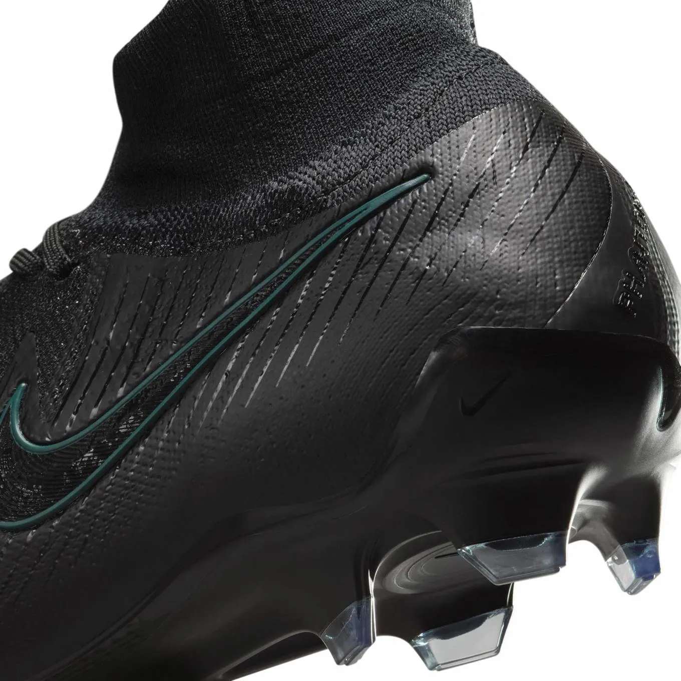 Nike Phantom Luna 2 Elite Firm Ground High-Top Football Boots Torsional Support