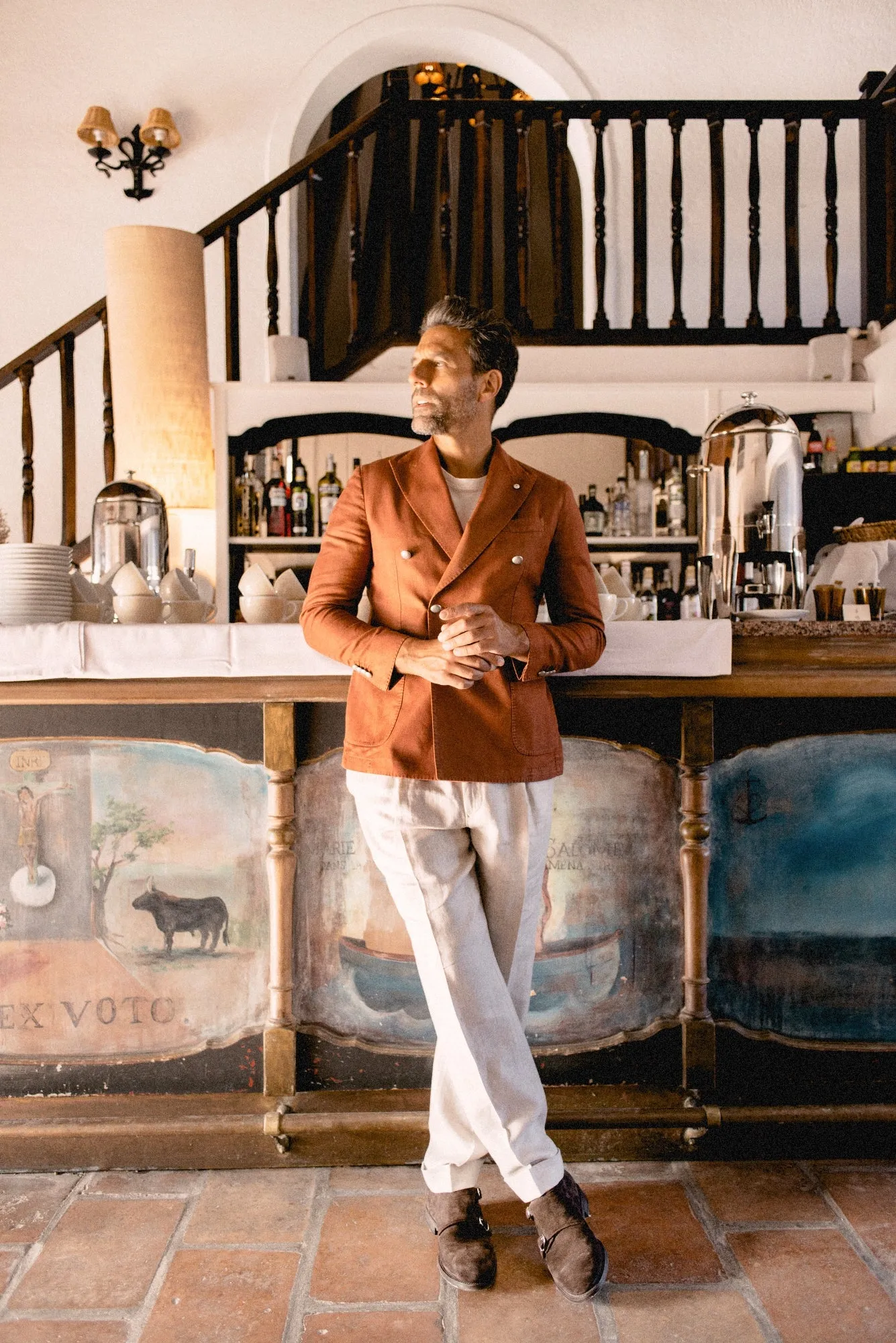 JASON 94021<br>Monkstrap in brown suede Functional Editorial Look
