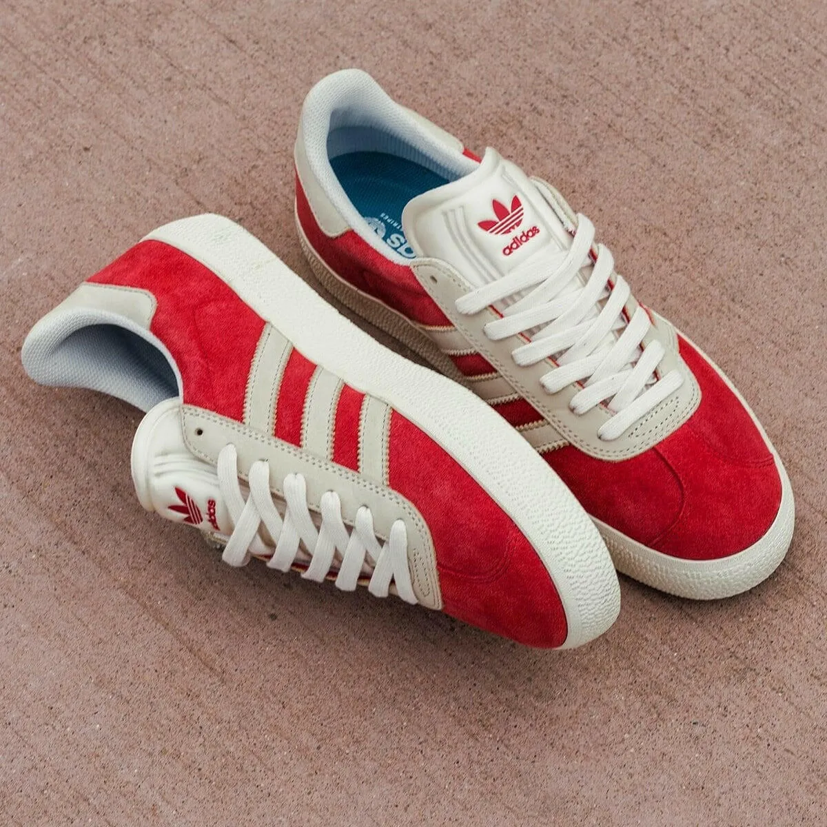 Adidas - Gazelle Adv Shoes Red/White Fashion Edge