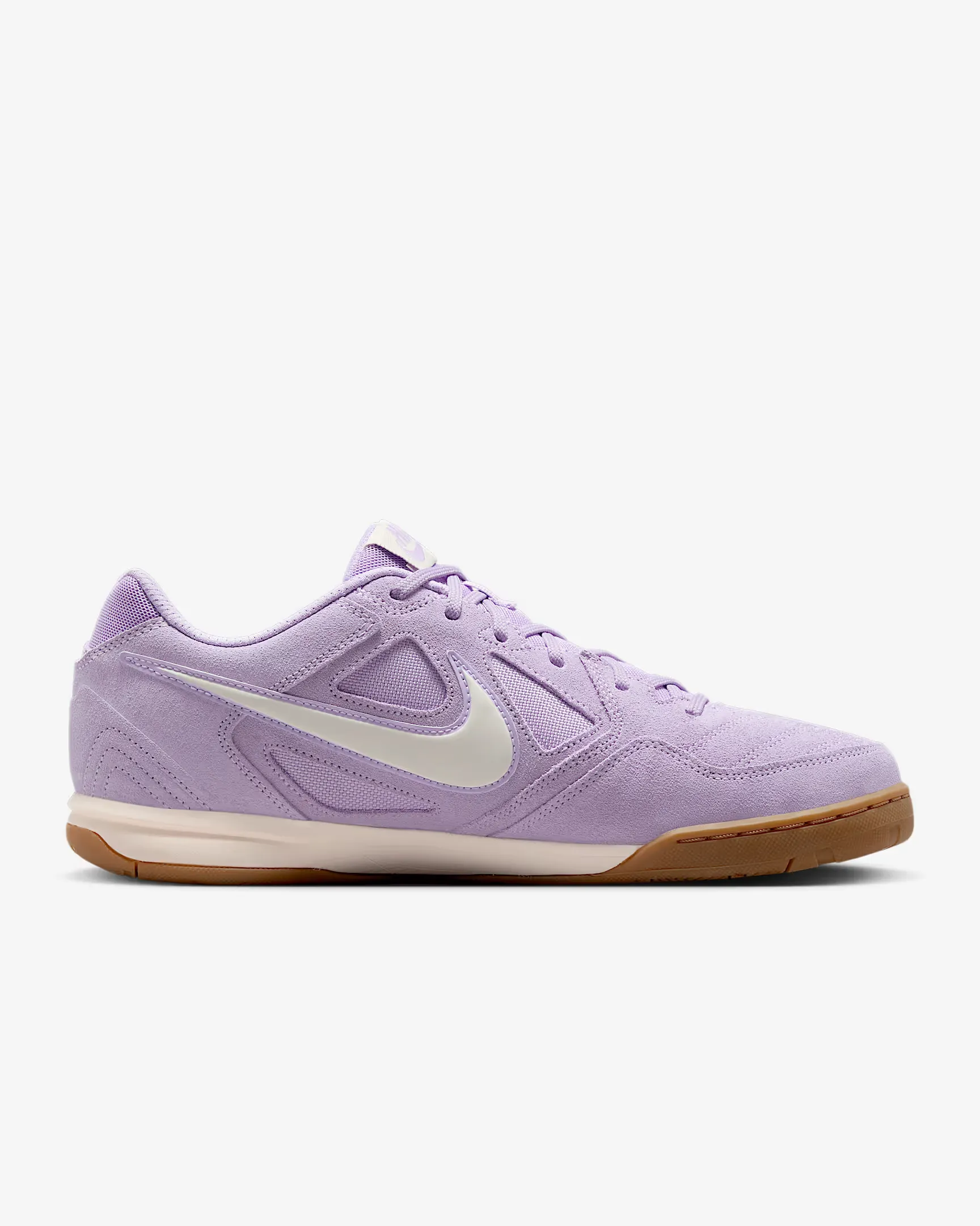 NIKE GATO Midfield Move