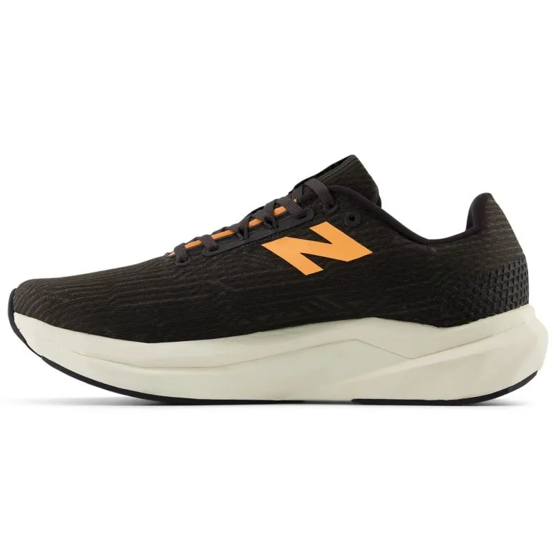 running in a dock area shoes basketball - court running shoes New Balance FuelCell Propel v5 Mens Running Shoes