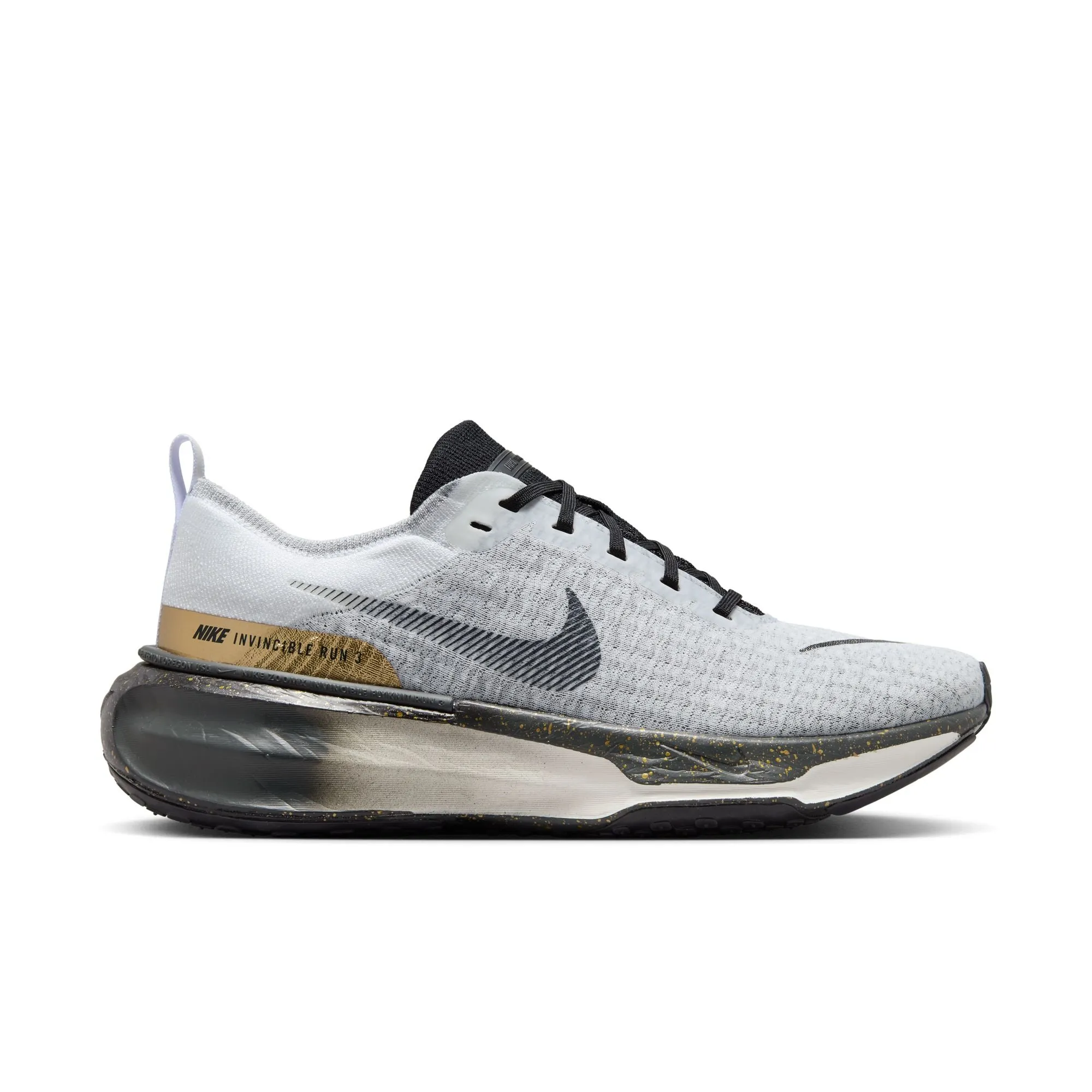 Men's Nike Invincible Run 3 unisex running option