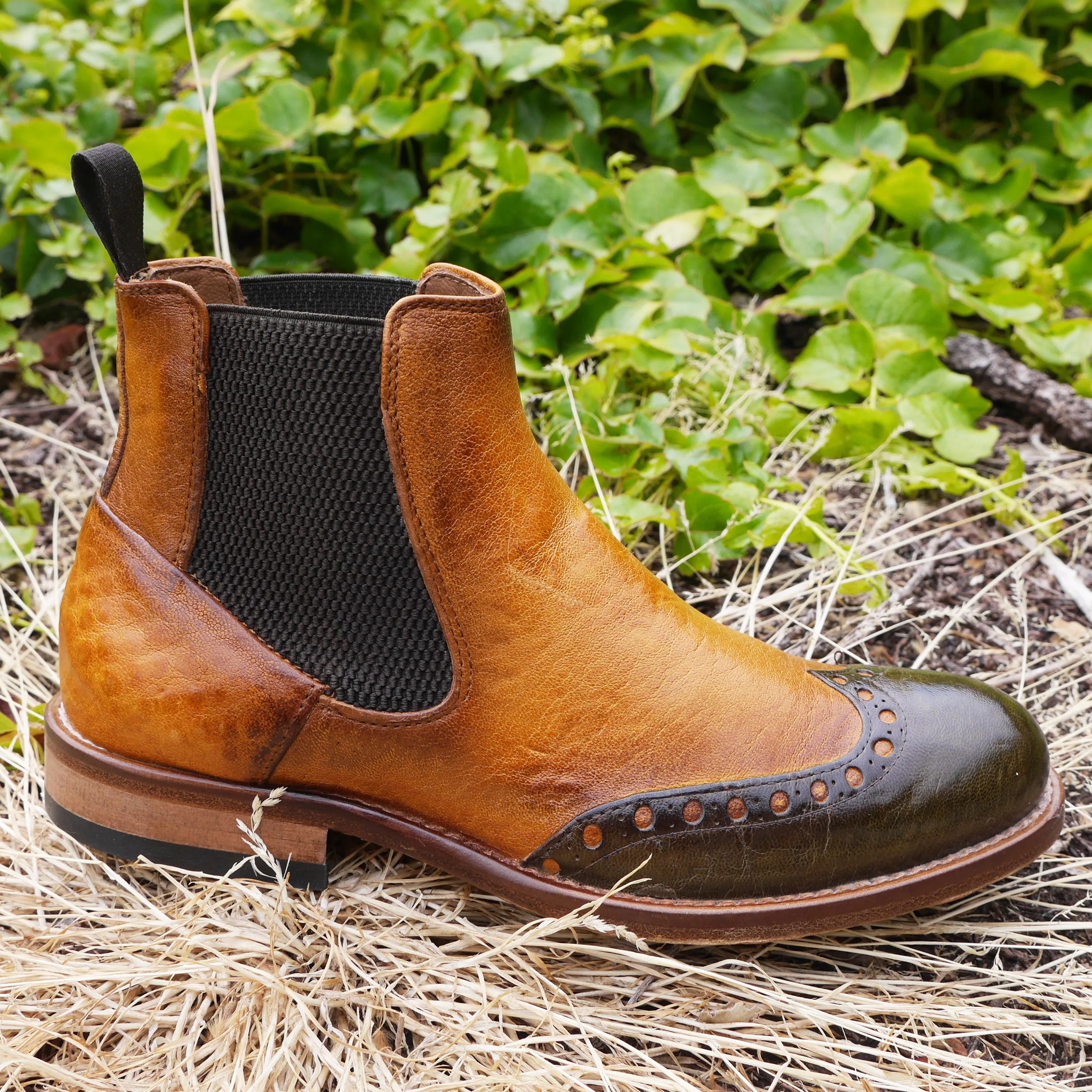 6541 -Safari Olivia Chelsea Brogue Sturdy Build