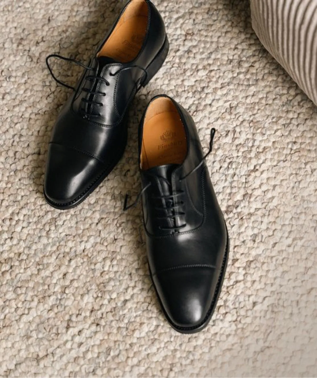 Eva Midsole material Richelieu CONSUL GOMME Noir