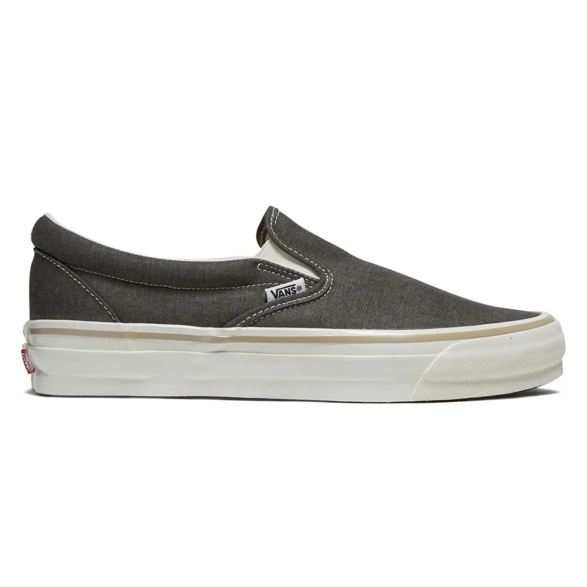 Vans Slip-On Reissue 98 MTE Shoes - Salt Wash Bungee Cord Street Fashion lace up closure