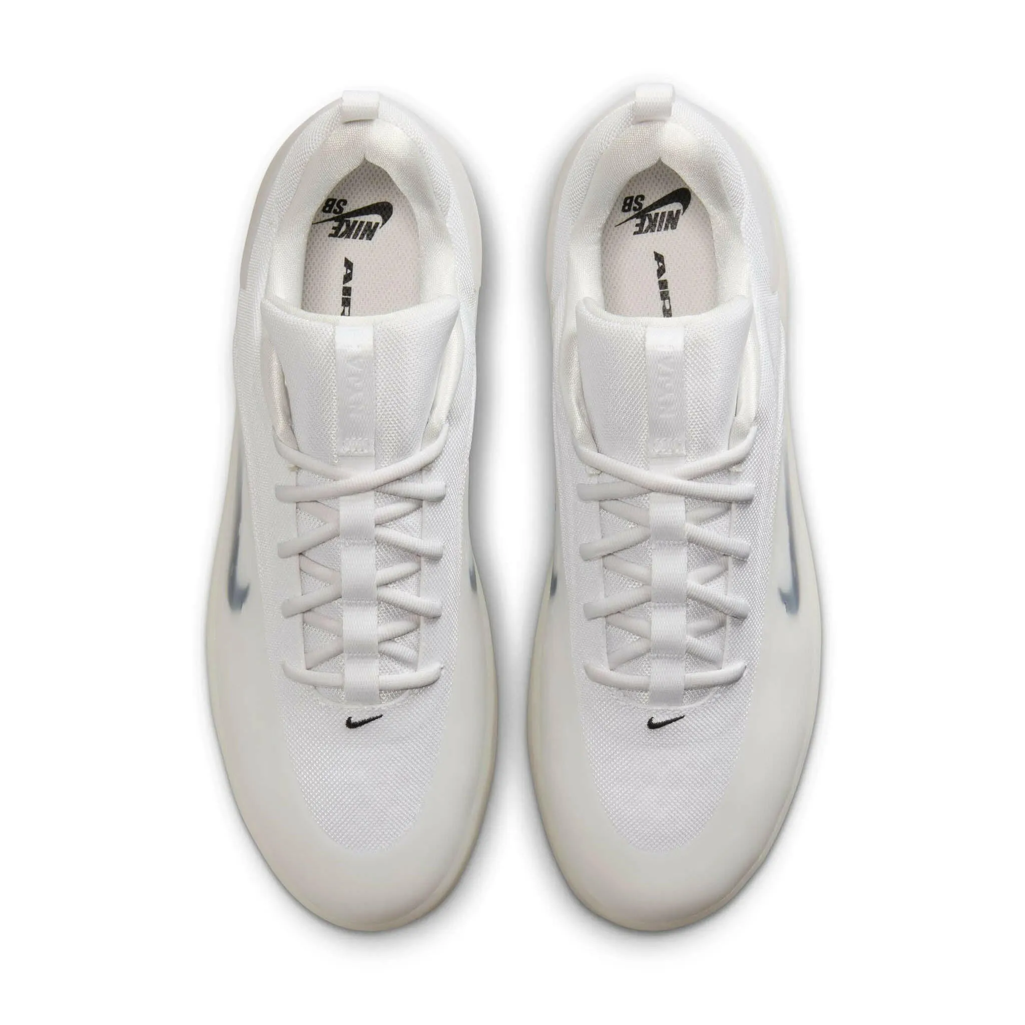 Street Gear Street Style Nike SB - Nyjah 4 Shoes White/Black