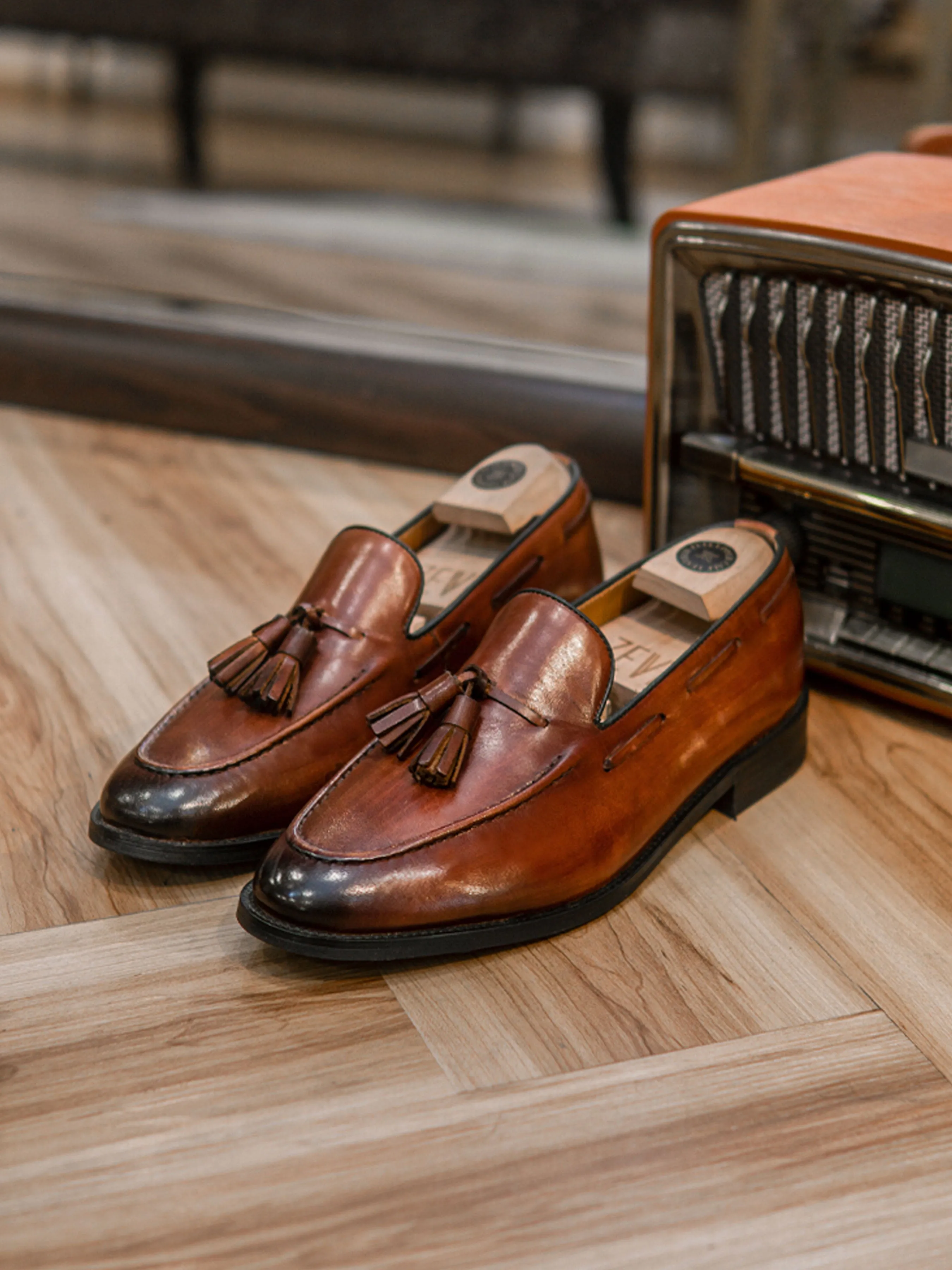 Tassel Loafer - Cognac Tan (Hand Painted Patina) Supportive sole