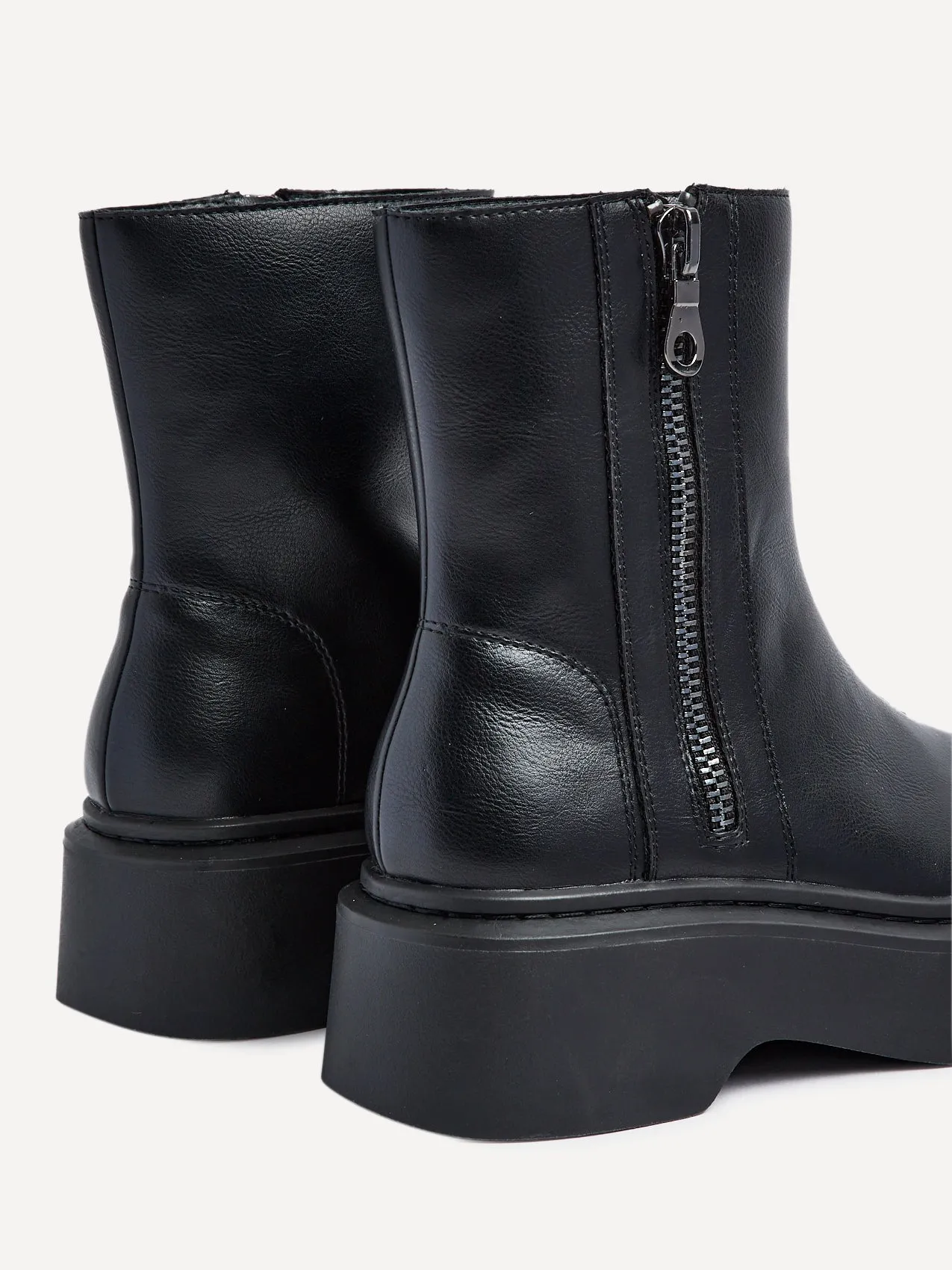 Versatile Slip-Ons VALLEY