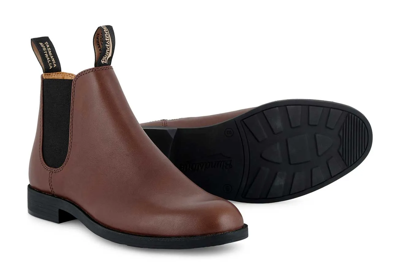 Blundstone #1902 Tan Professional Comfort Wardrobe Essential