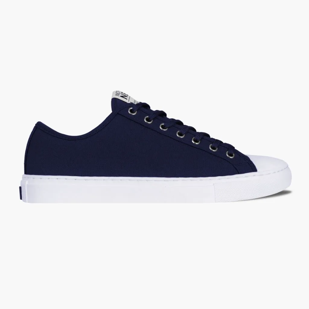 Sandals style Women's Classic Low Top | Navy x White