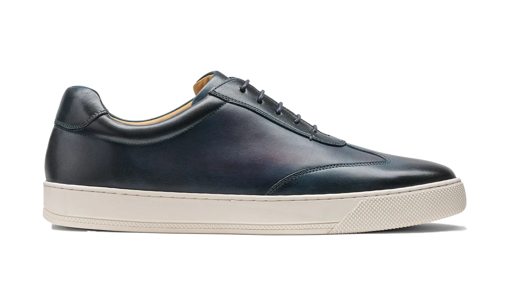 Stig - Blue Alcohol Wash Camera Look Step Tall