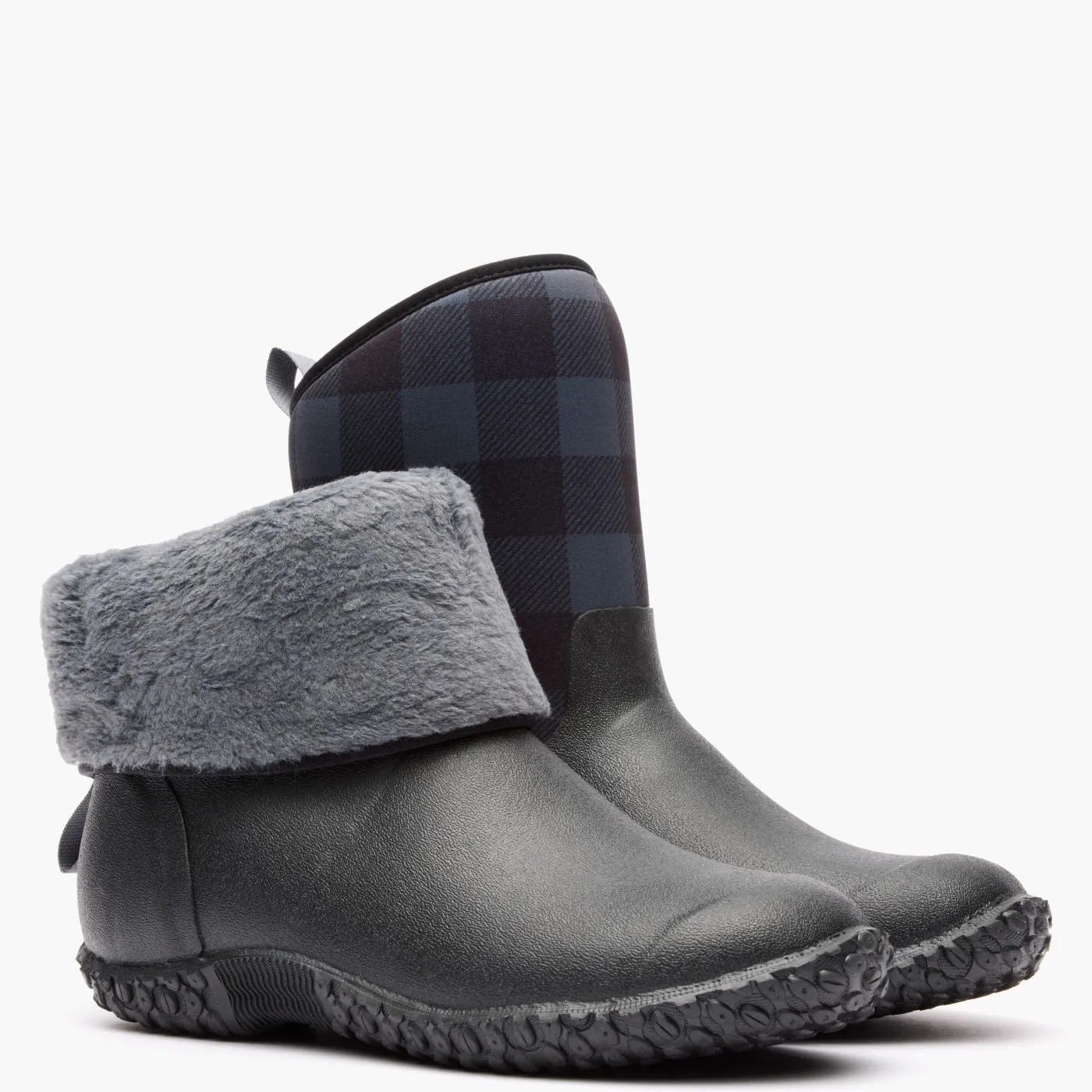 Supportive Chilly Travel Boots Women's Muckster II Mid Fleece Boot