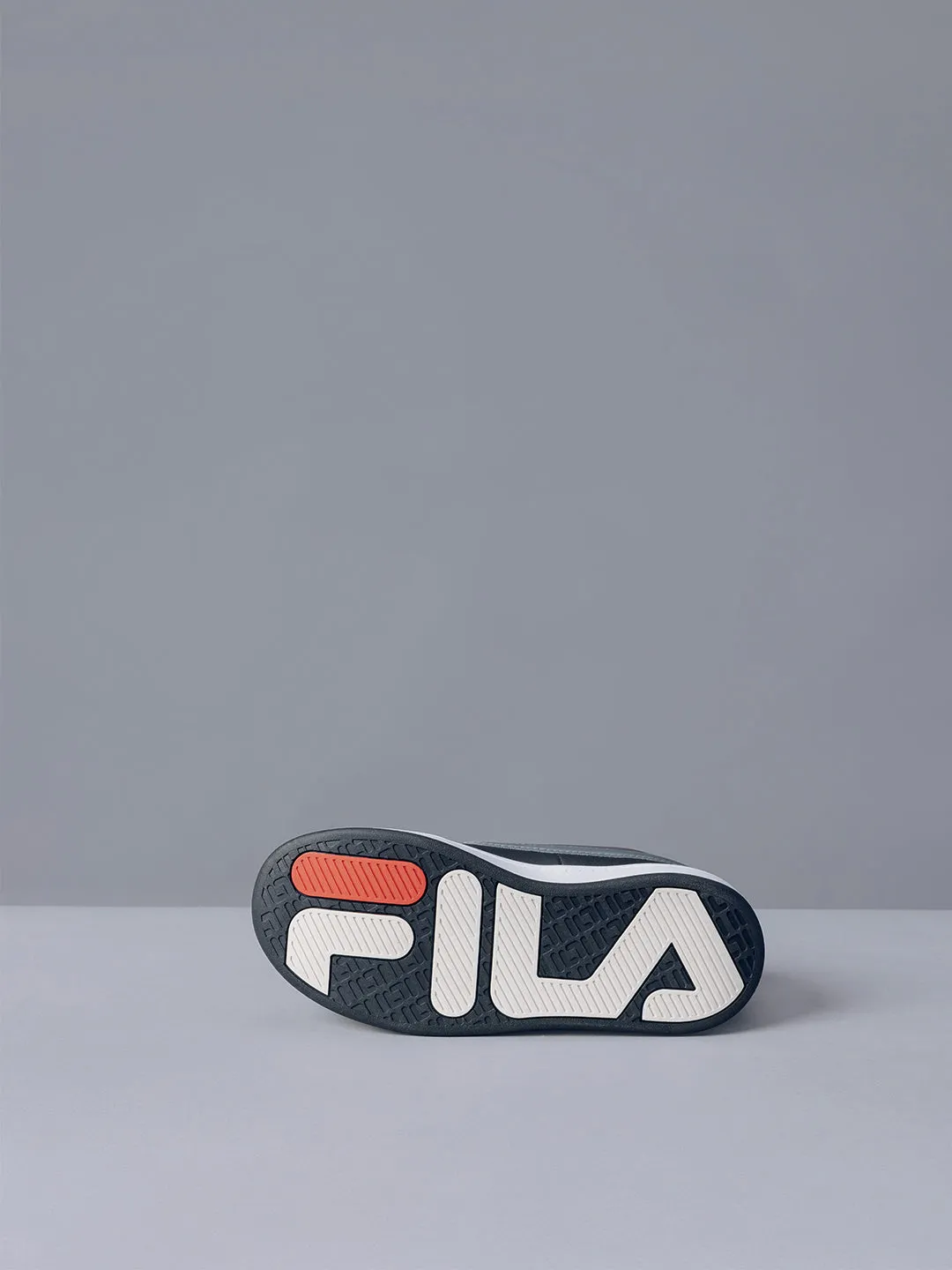 Fila MEN BLACK TENN SERVE Shoes London Cool Vital Step